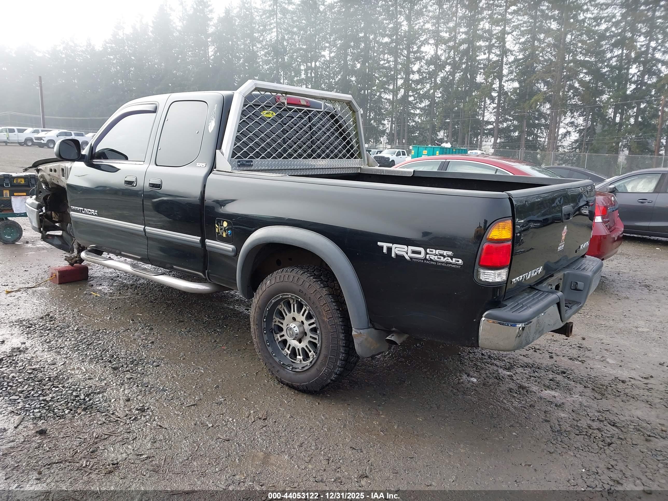 TOYOTA TUNDRA image 3