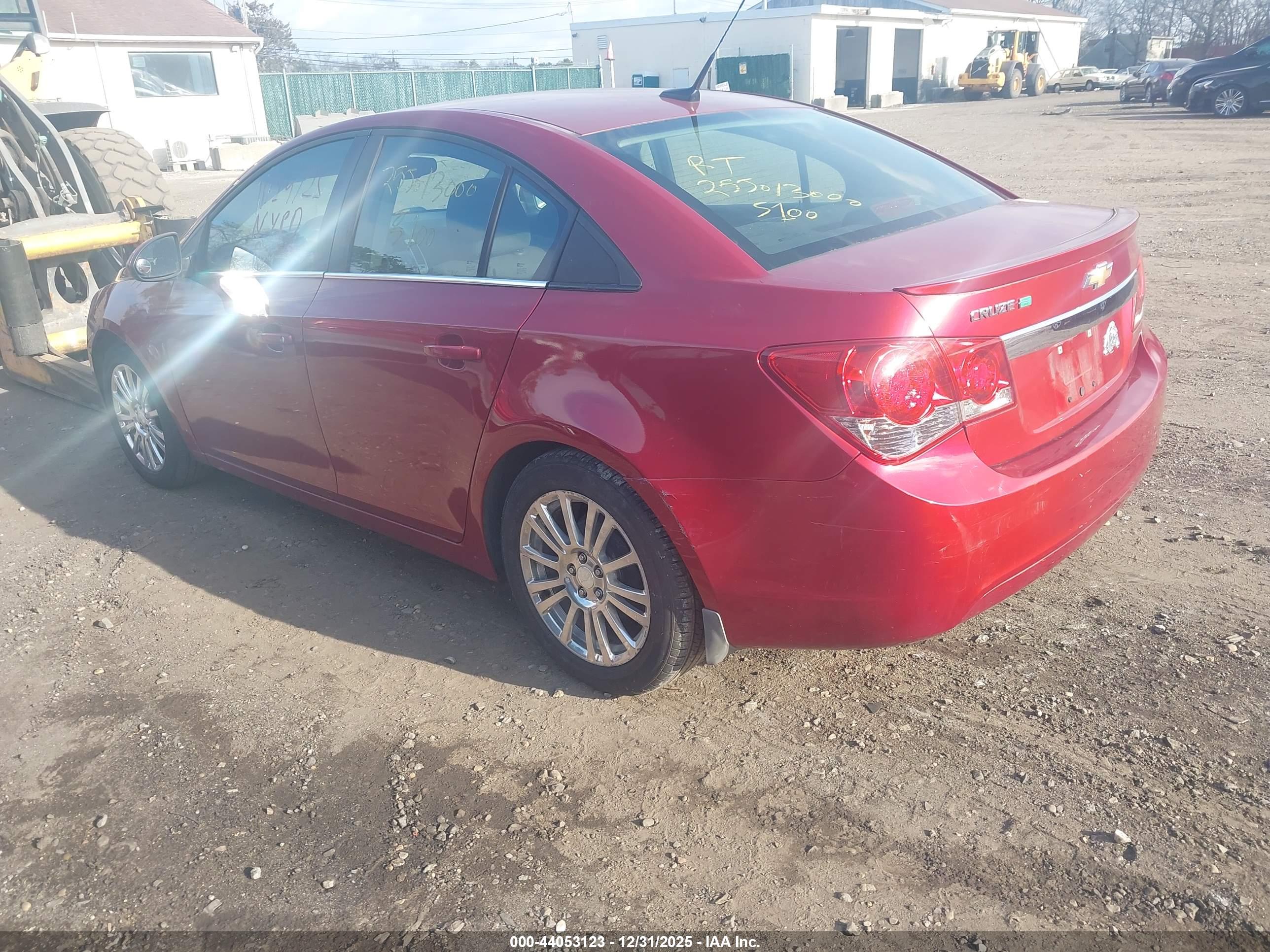CHEVROLET CRUZE image 3