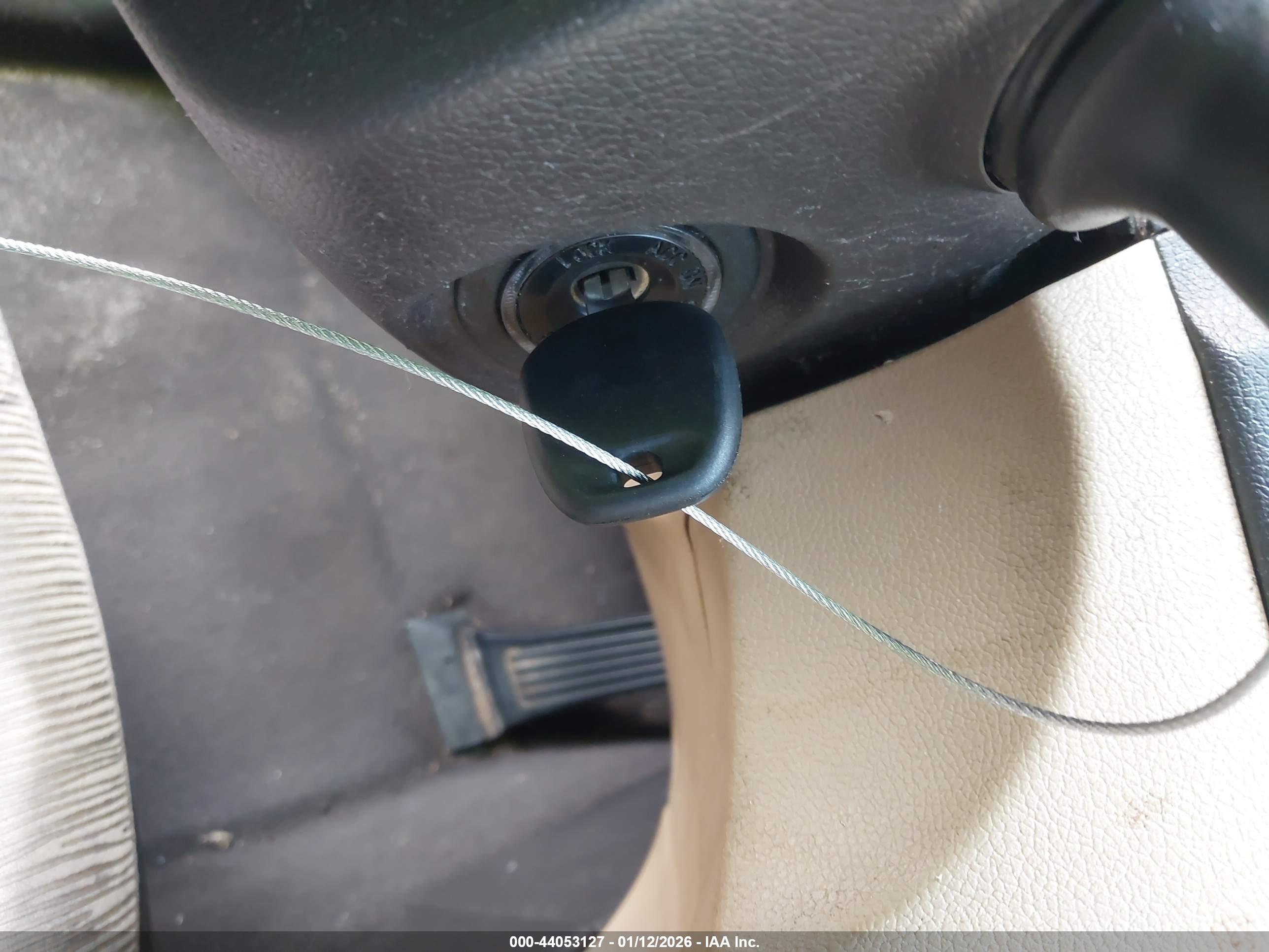 HYUNDAI SONATA image 11