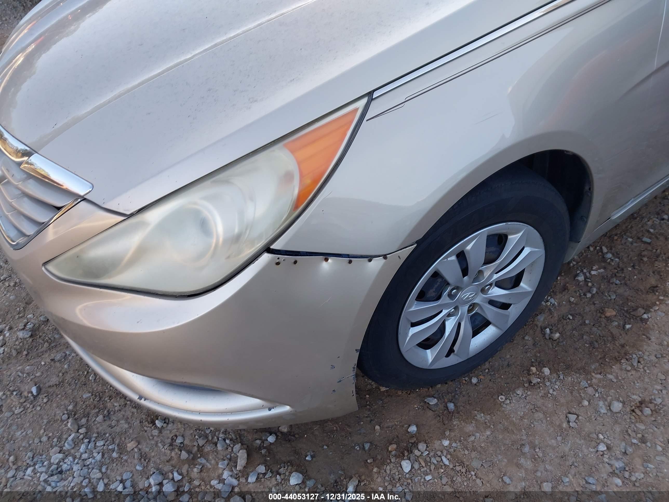 HYUNDAI SONATA image 6