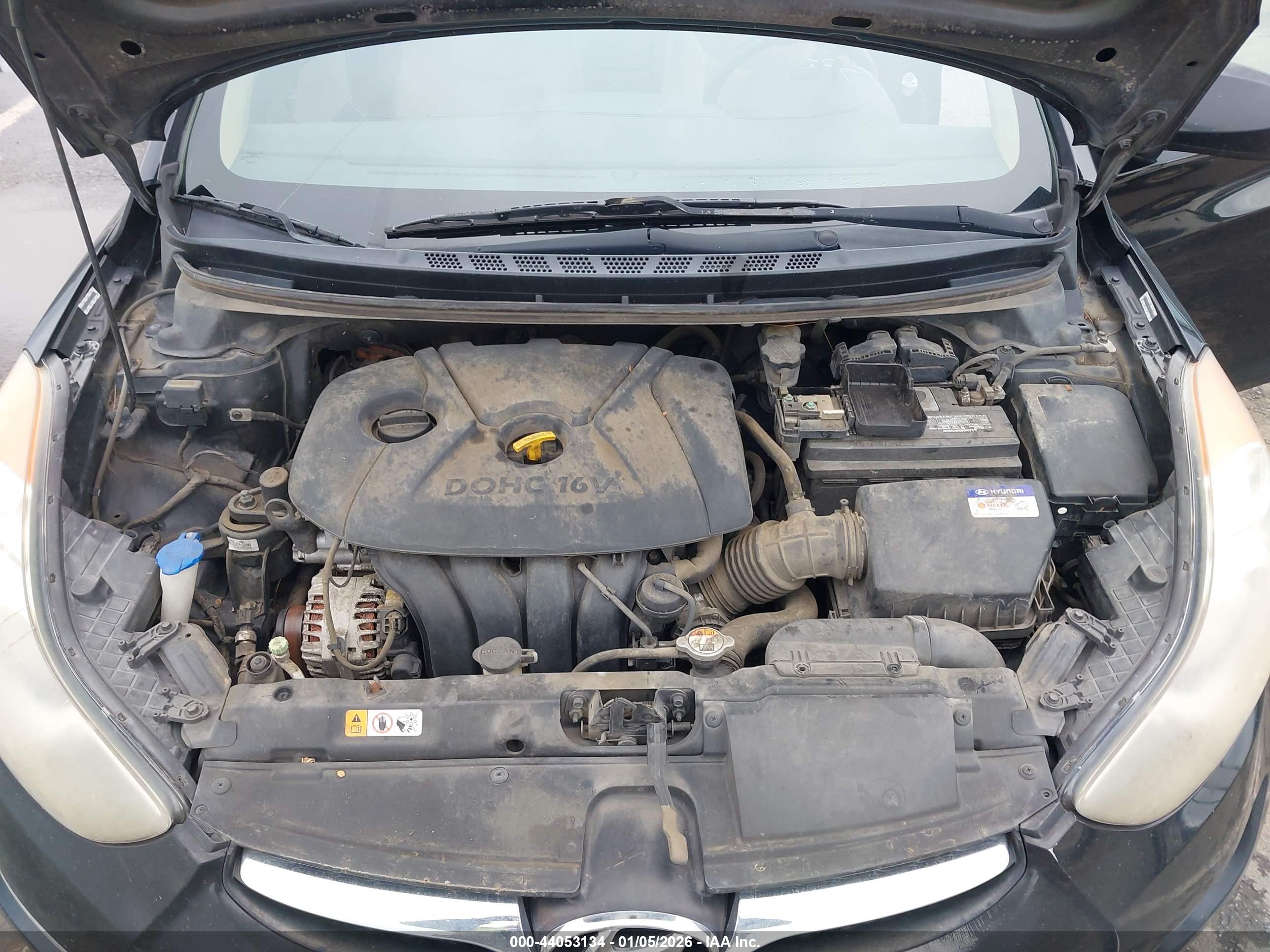 HYUNDAI ELANTRA image 10