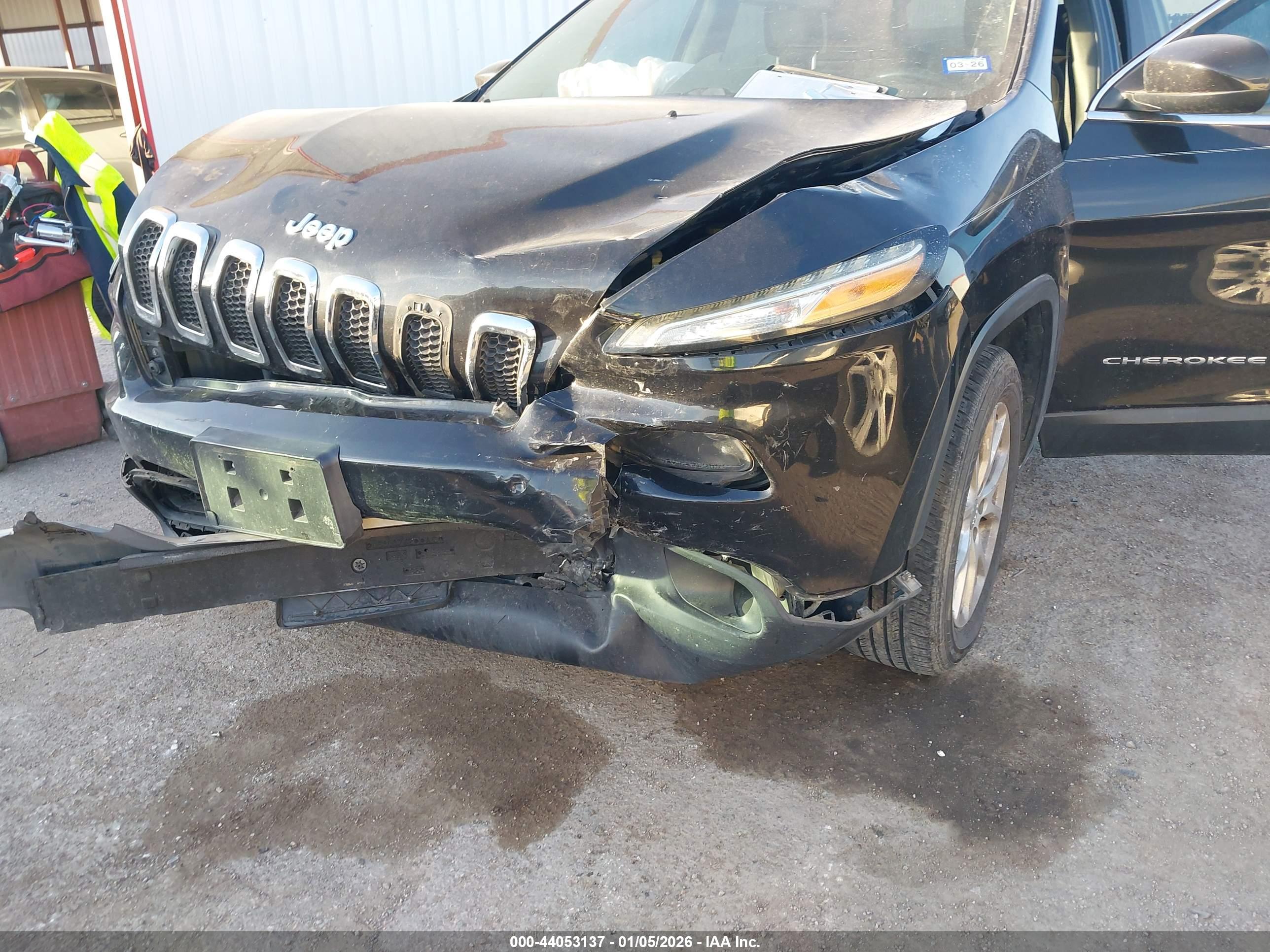 JEEP CHEROKEE image 6