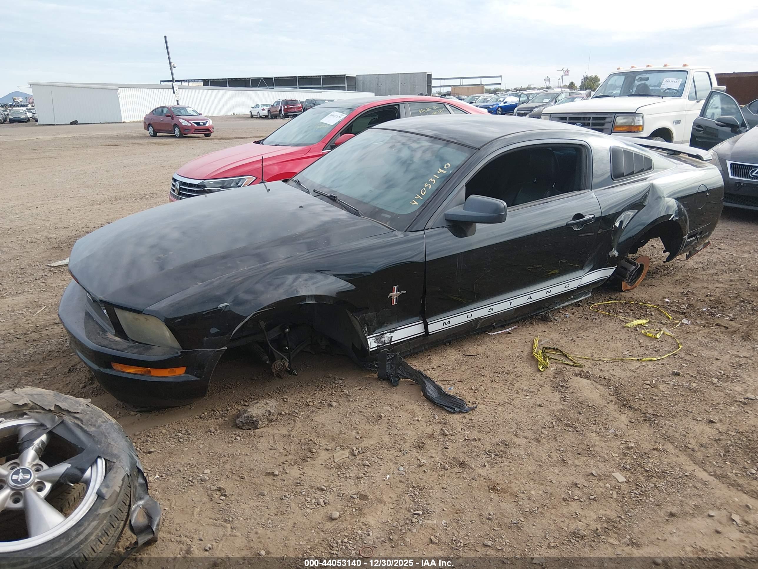 FORD MUSTANG image 2