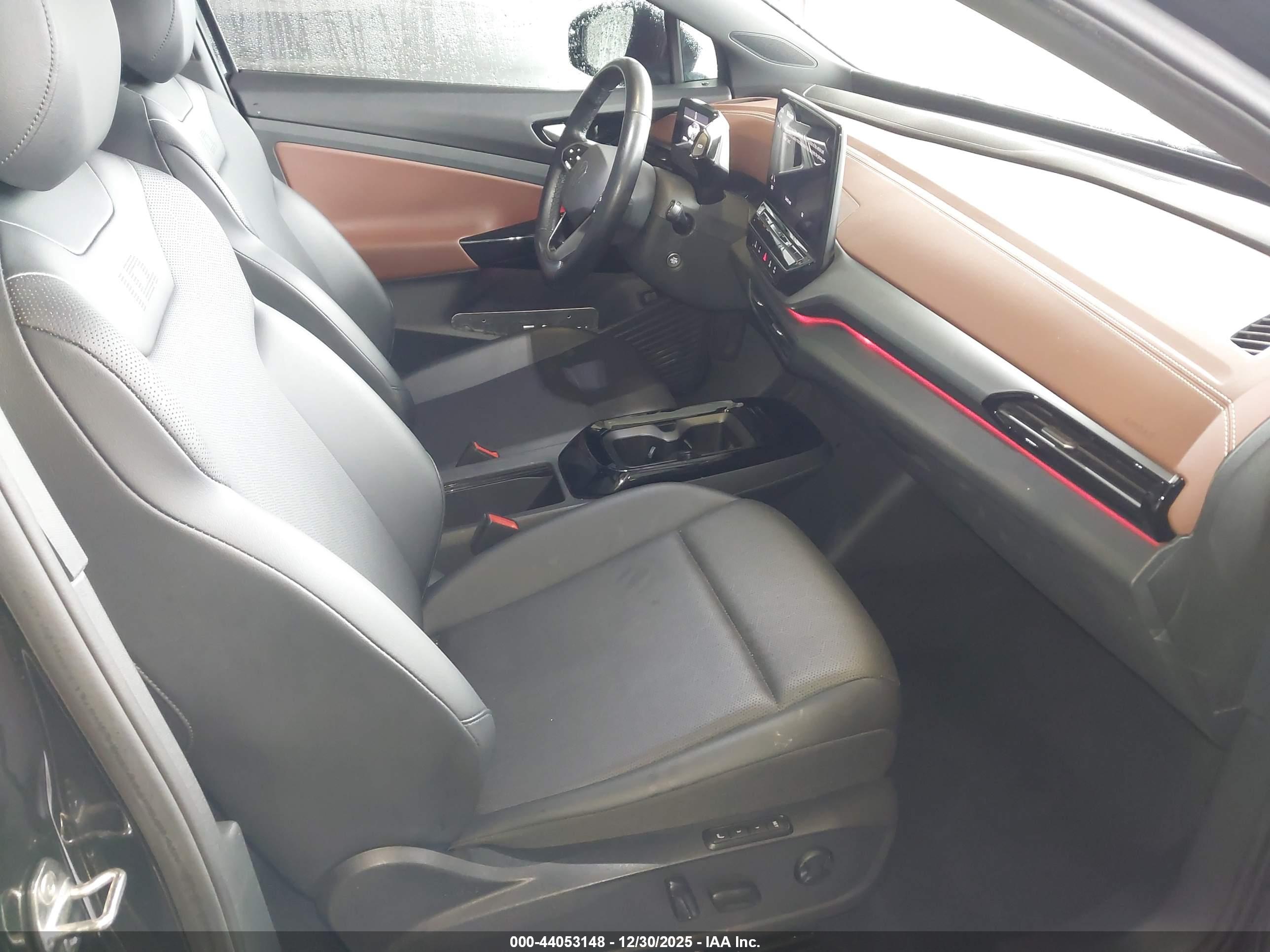 VOLKSWAGEN ID.4 image 5