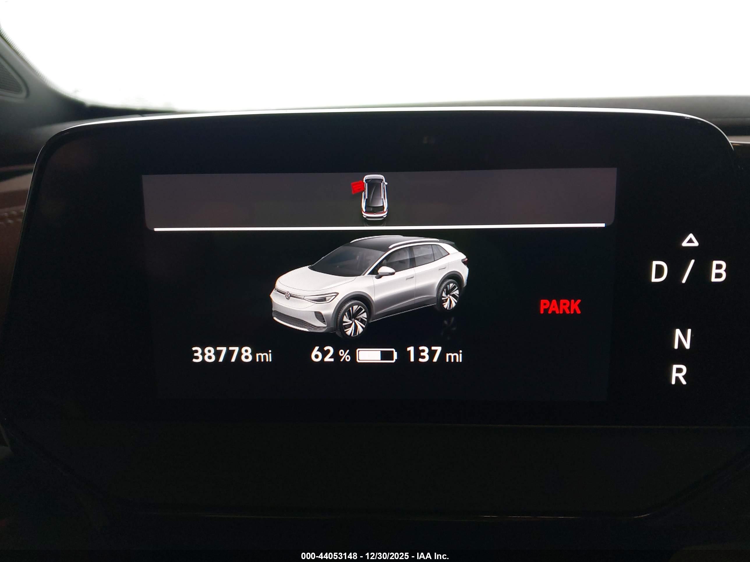 VOLKSWAGEN ID.4 image 7