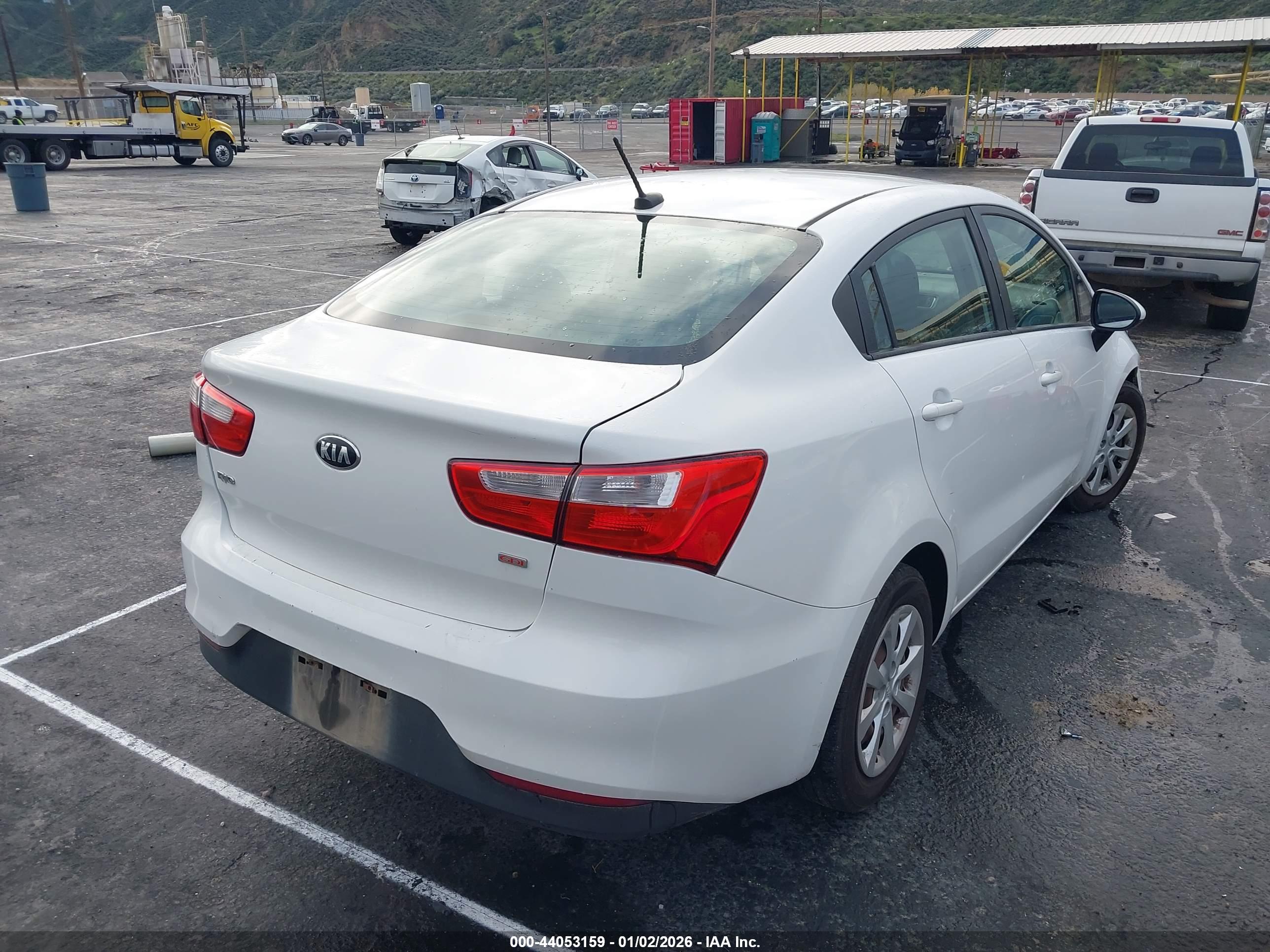 KIA RIO image 4
