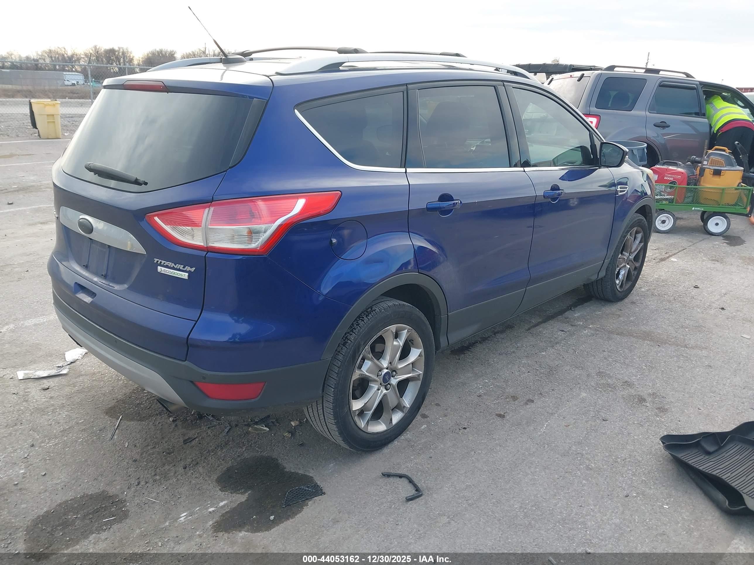 FORD ESCAPE image 4