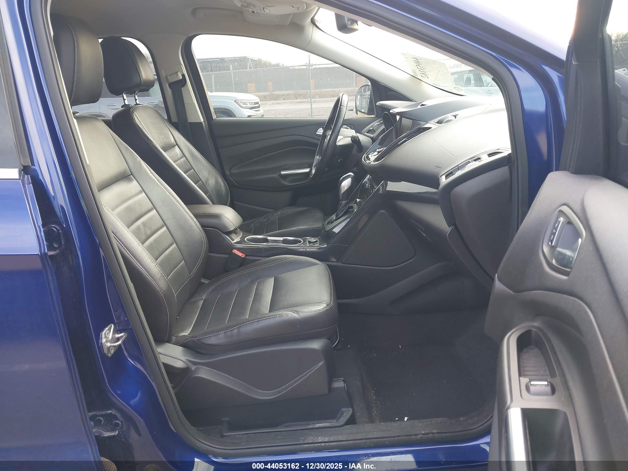 FORD ESCAPE image 5