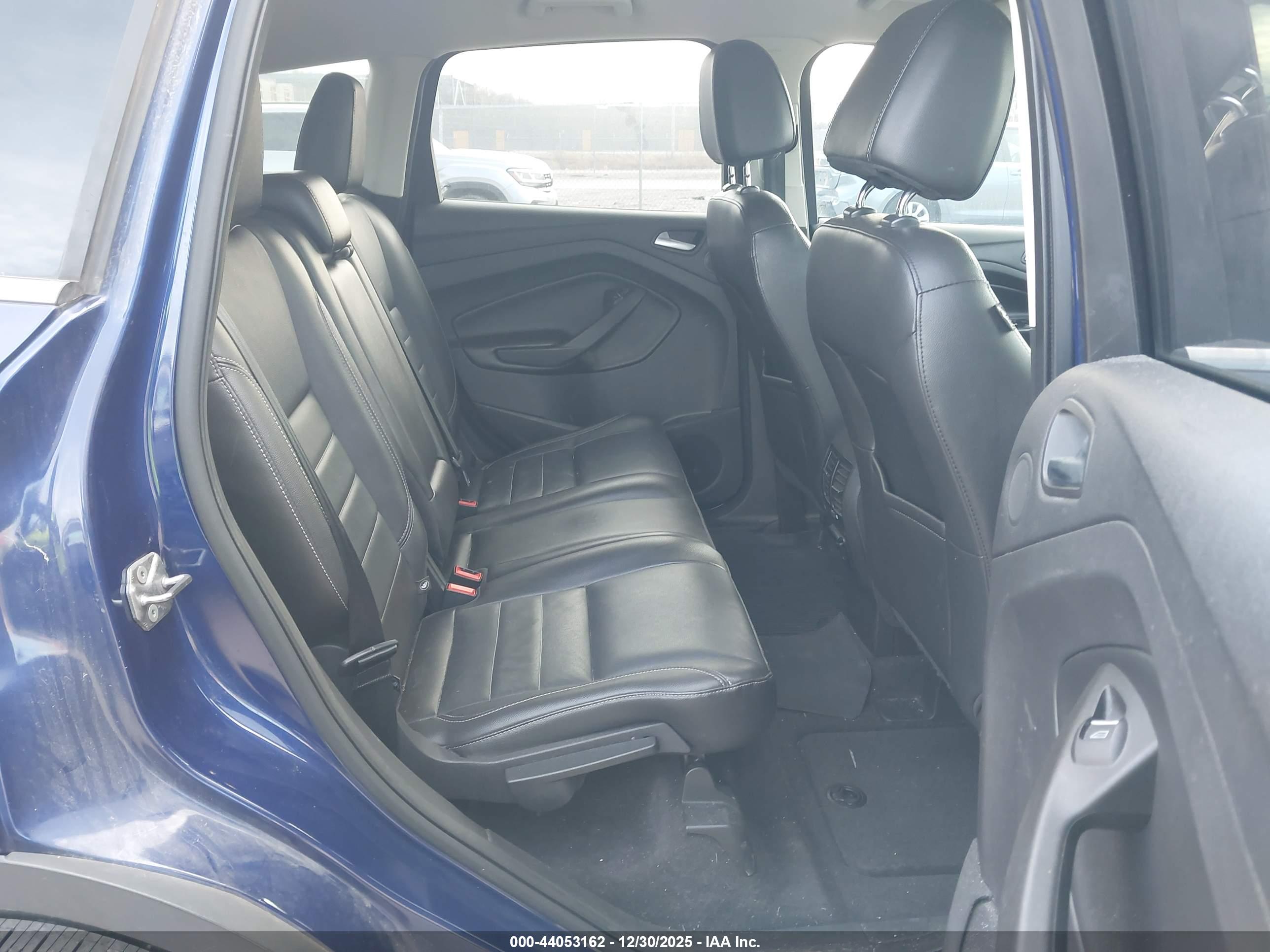 FORD ESCAPE image 8