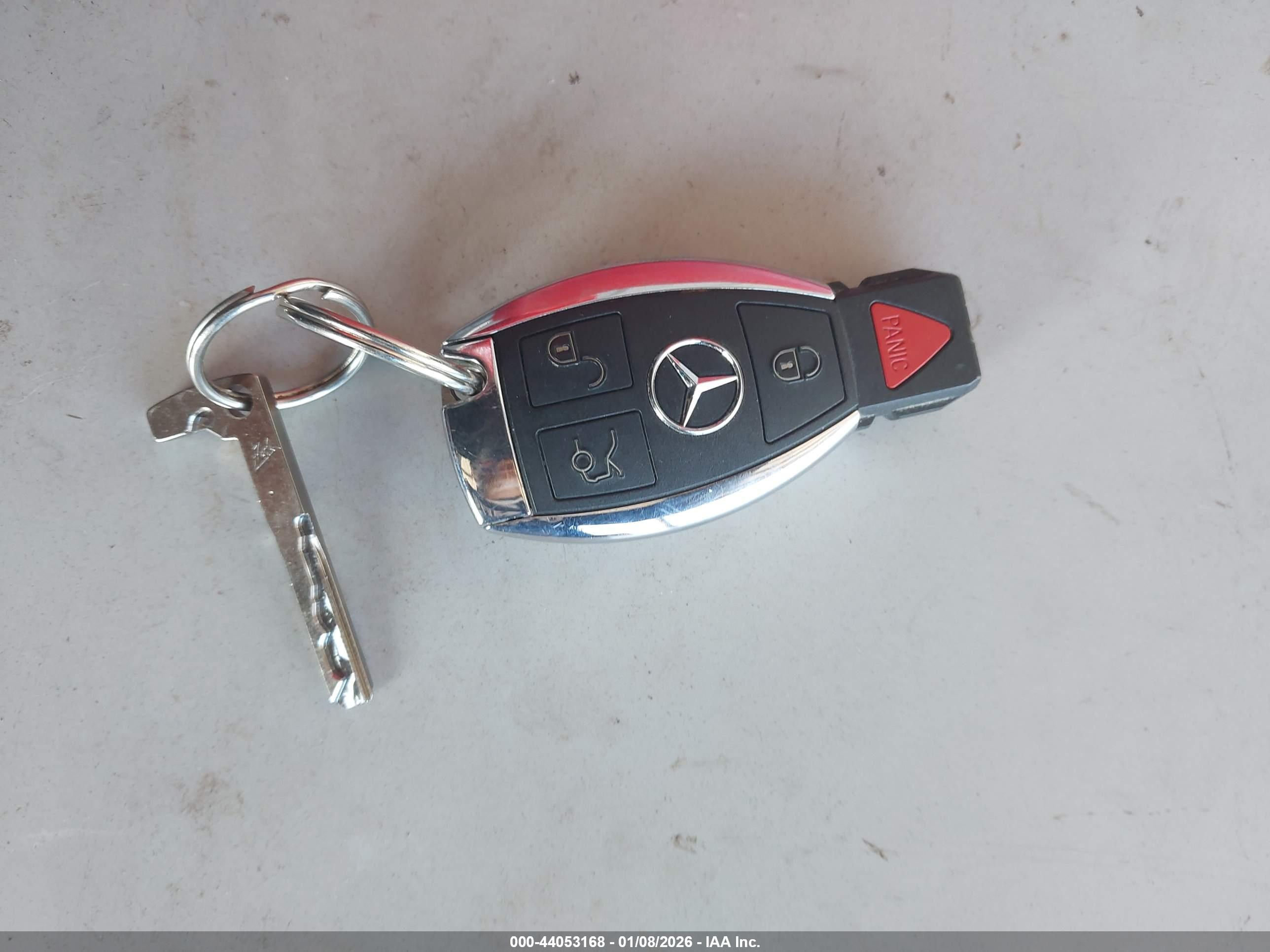 MERCEDES-BENZ GLC image 11