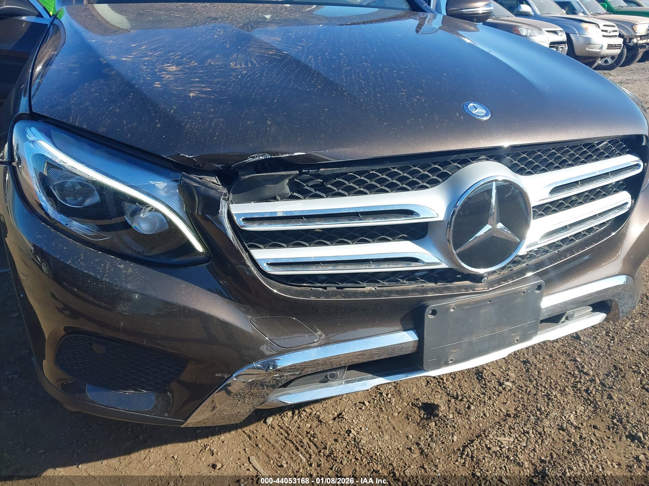 MERCEDES-BENZ GLC image 6