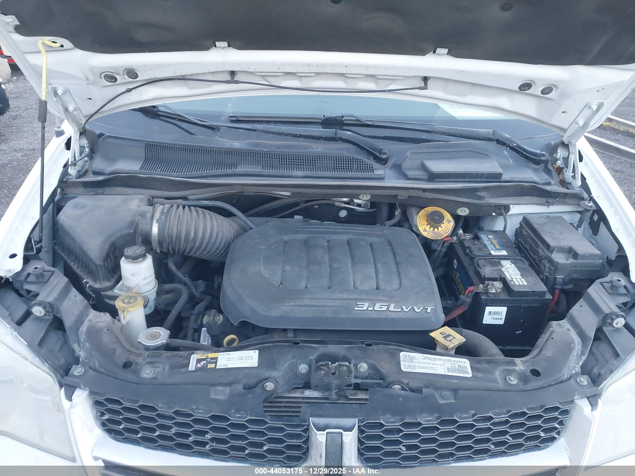 DODGE GRAND image 10