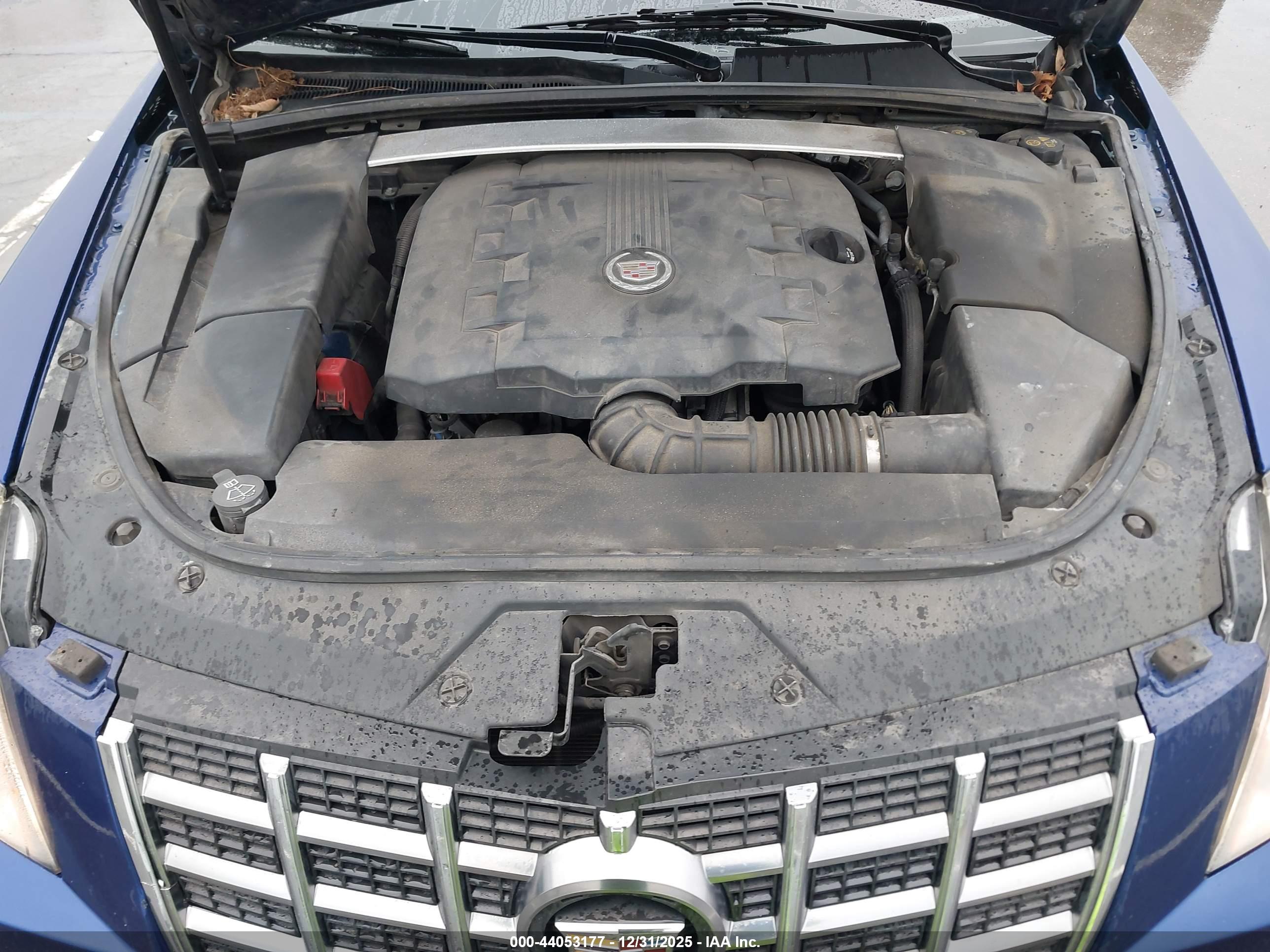 CADILLAC CTS image 10