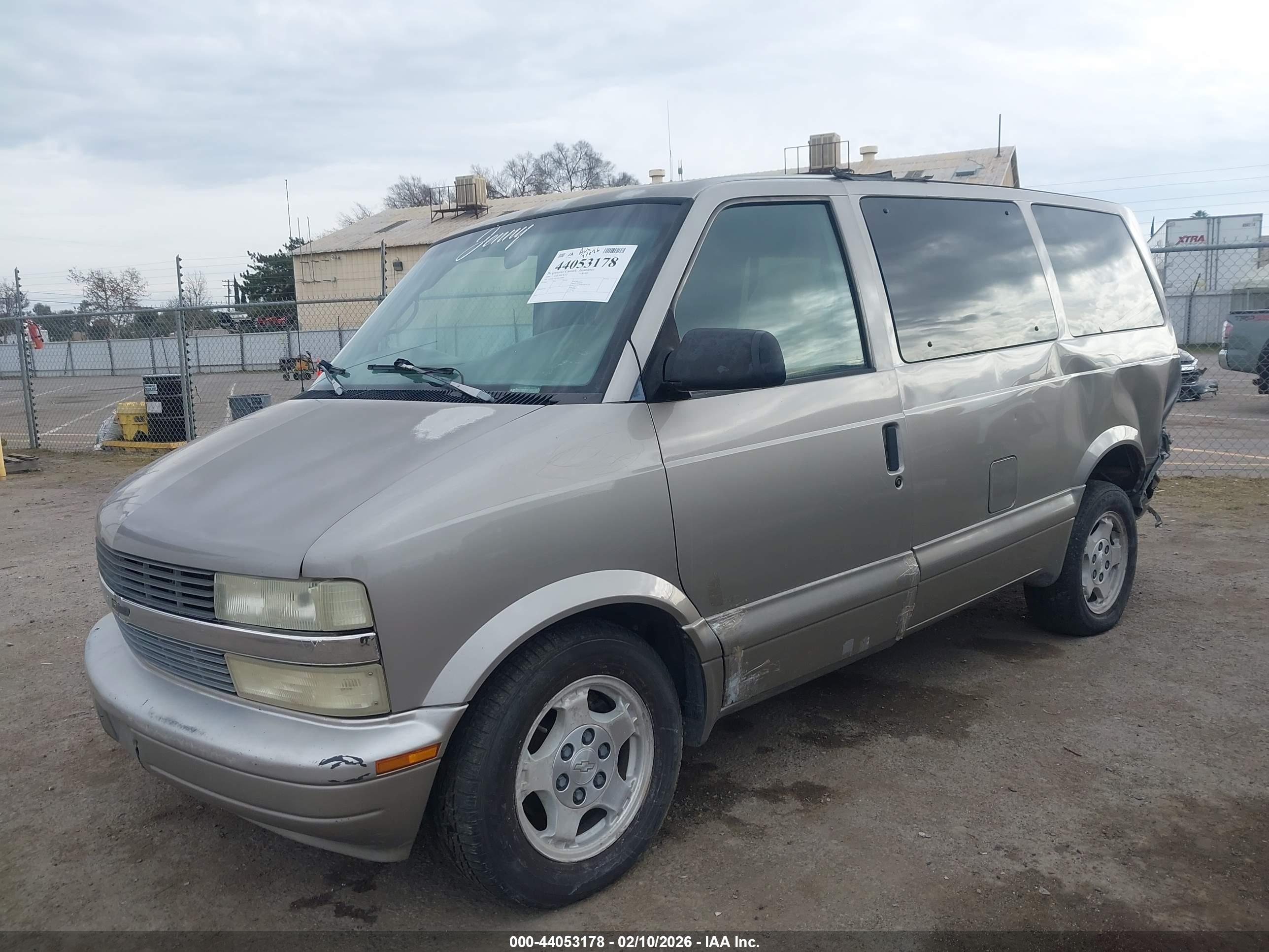 CHEVROLET ASTRO image 2