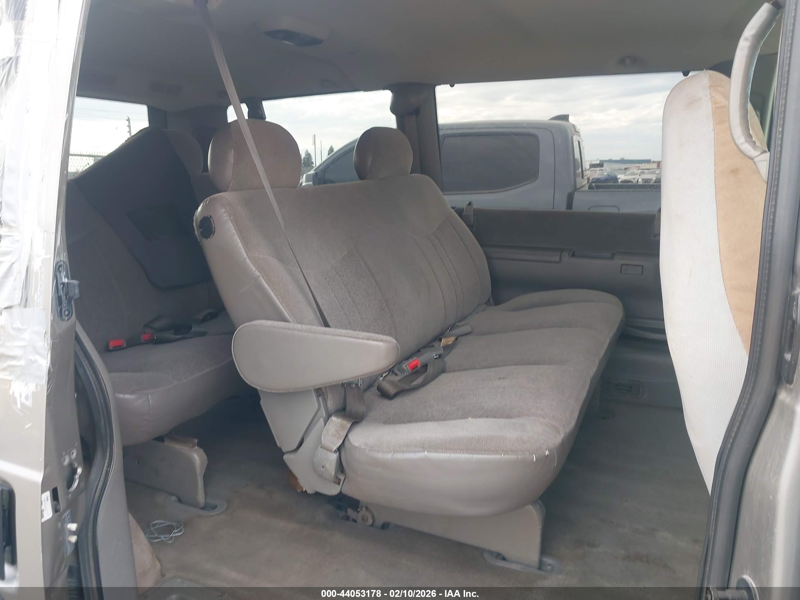 CHEVROLET ASTRO image 8