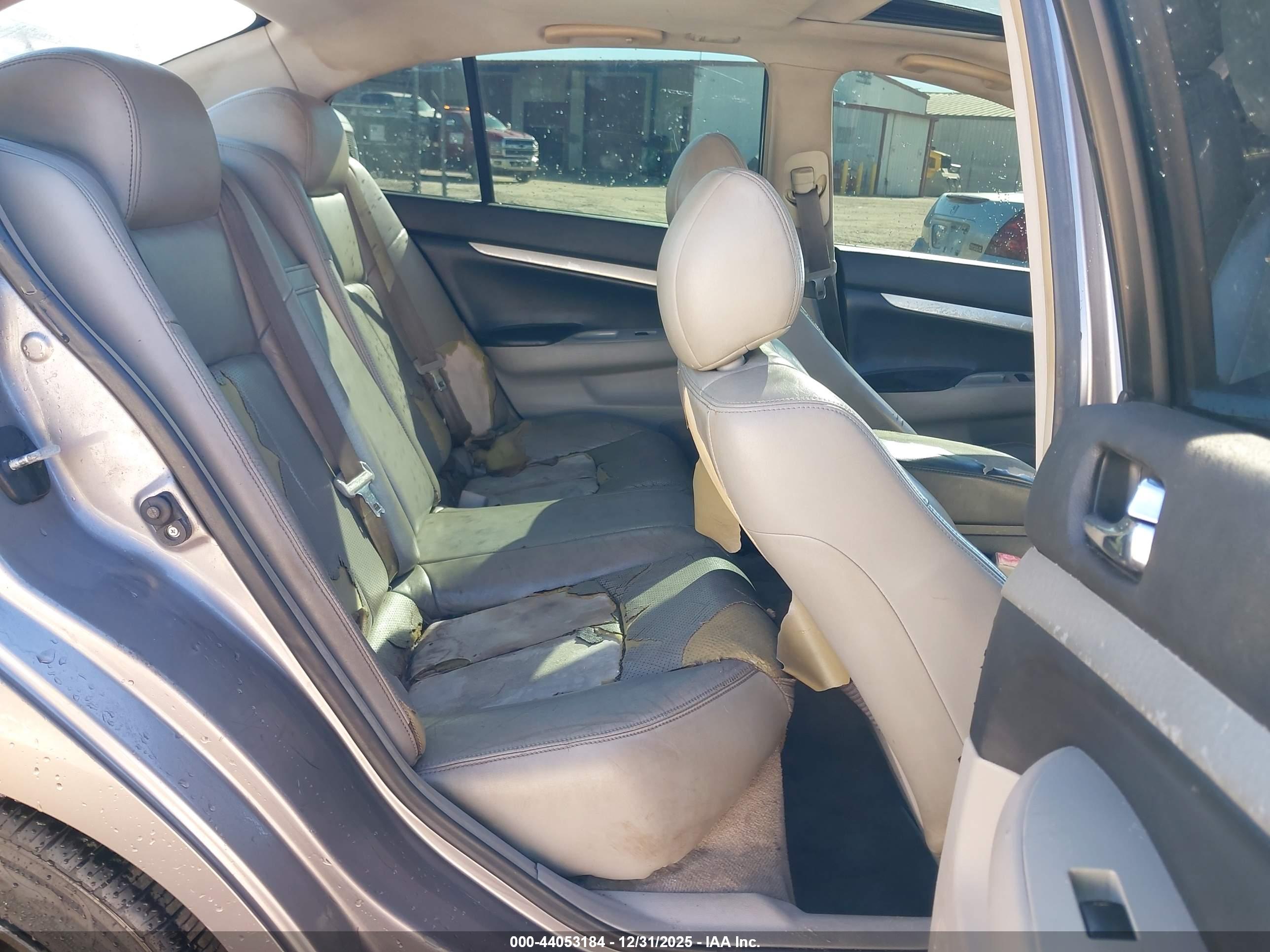 INFINITI G35 image 8