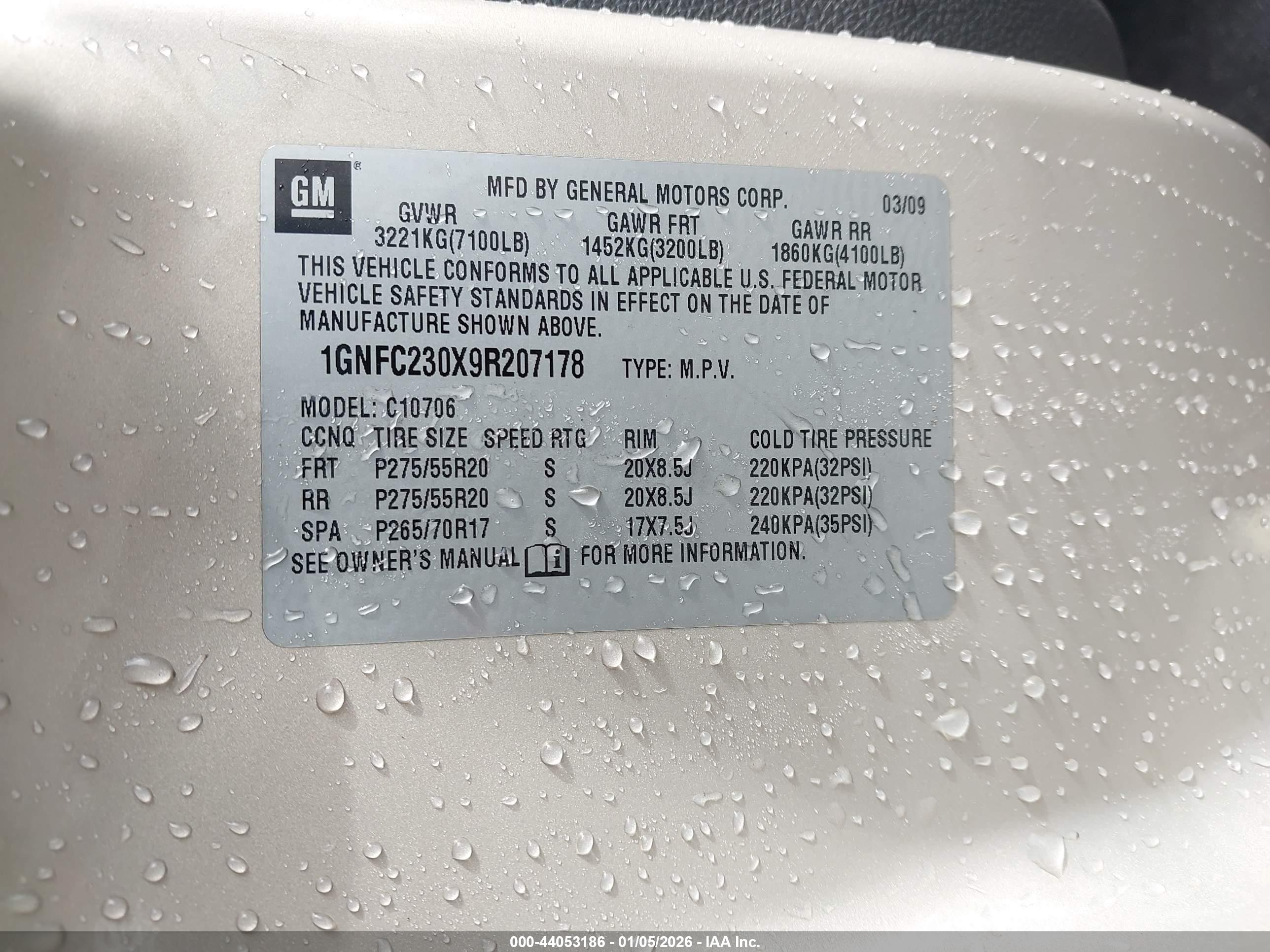 CHEVROLET TAHOE image 9