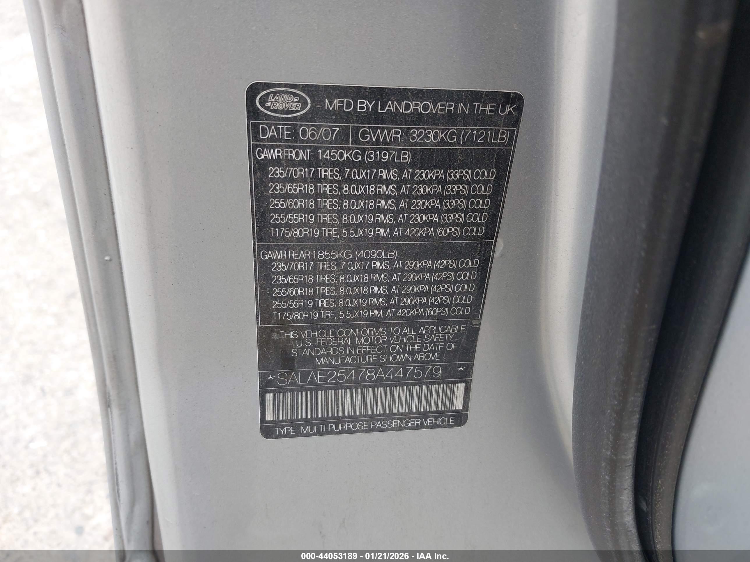 LAND ROVER image 9