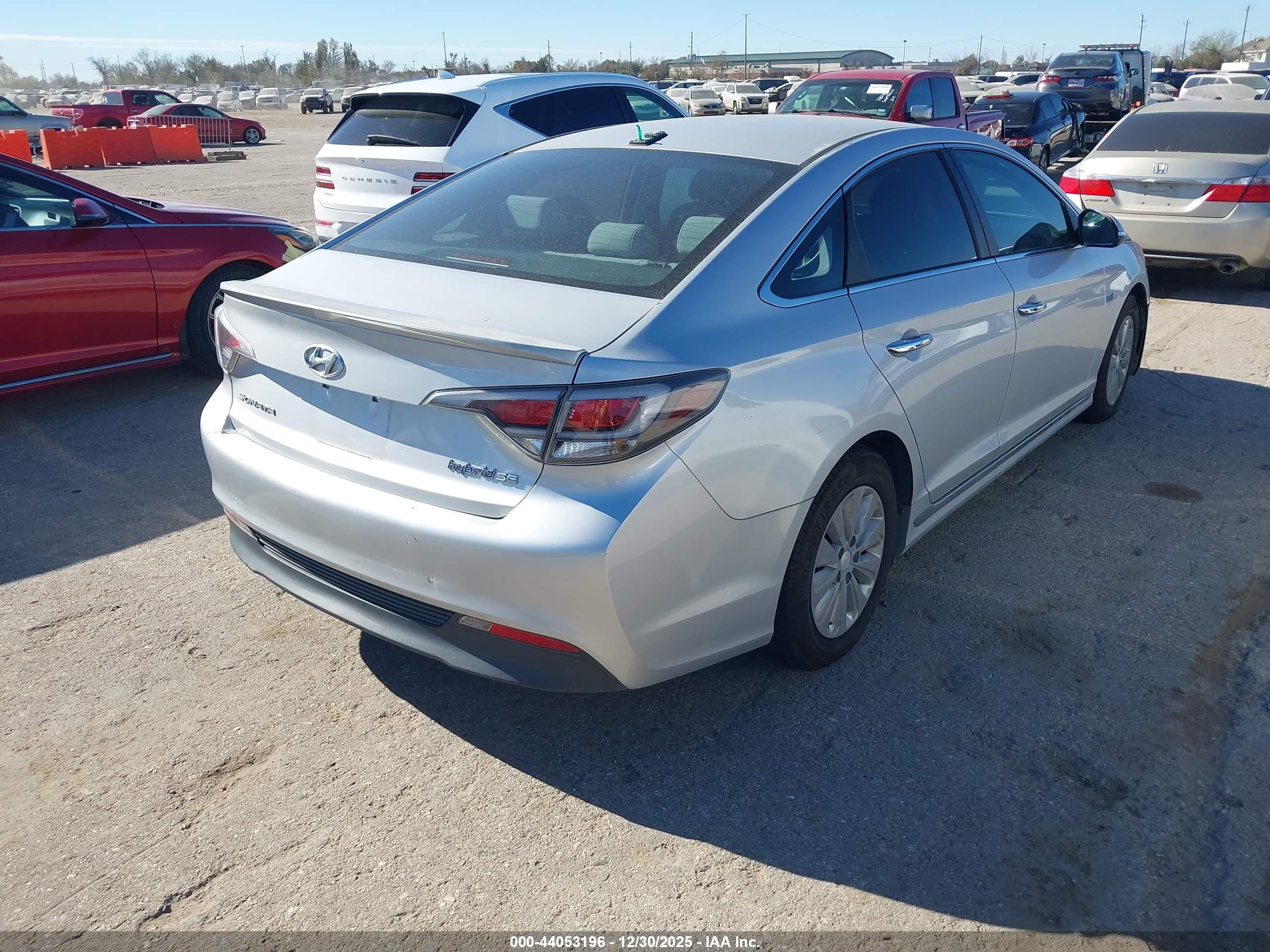 HYUNDAI SONATA image 4
