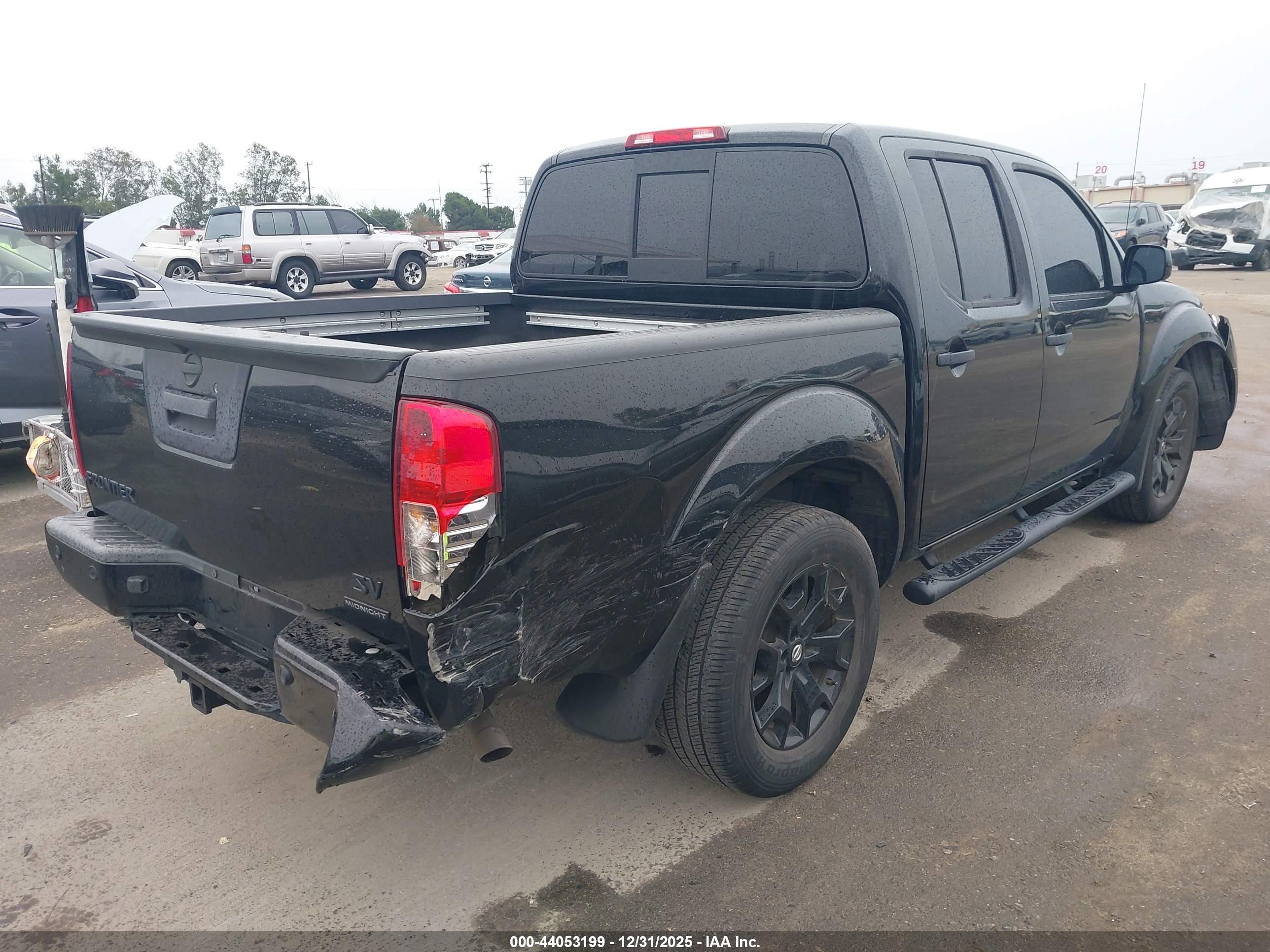 NISSAN FRONTIER image 4
