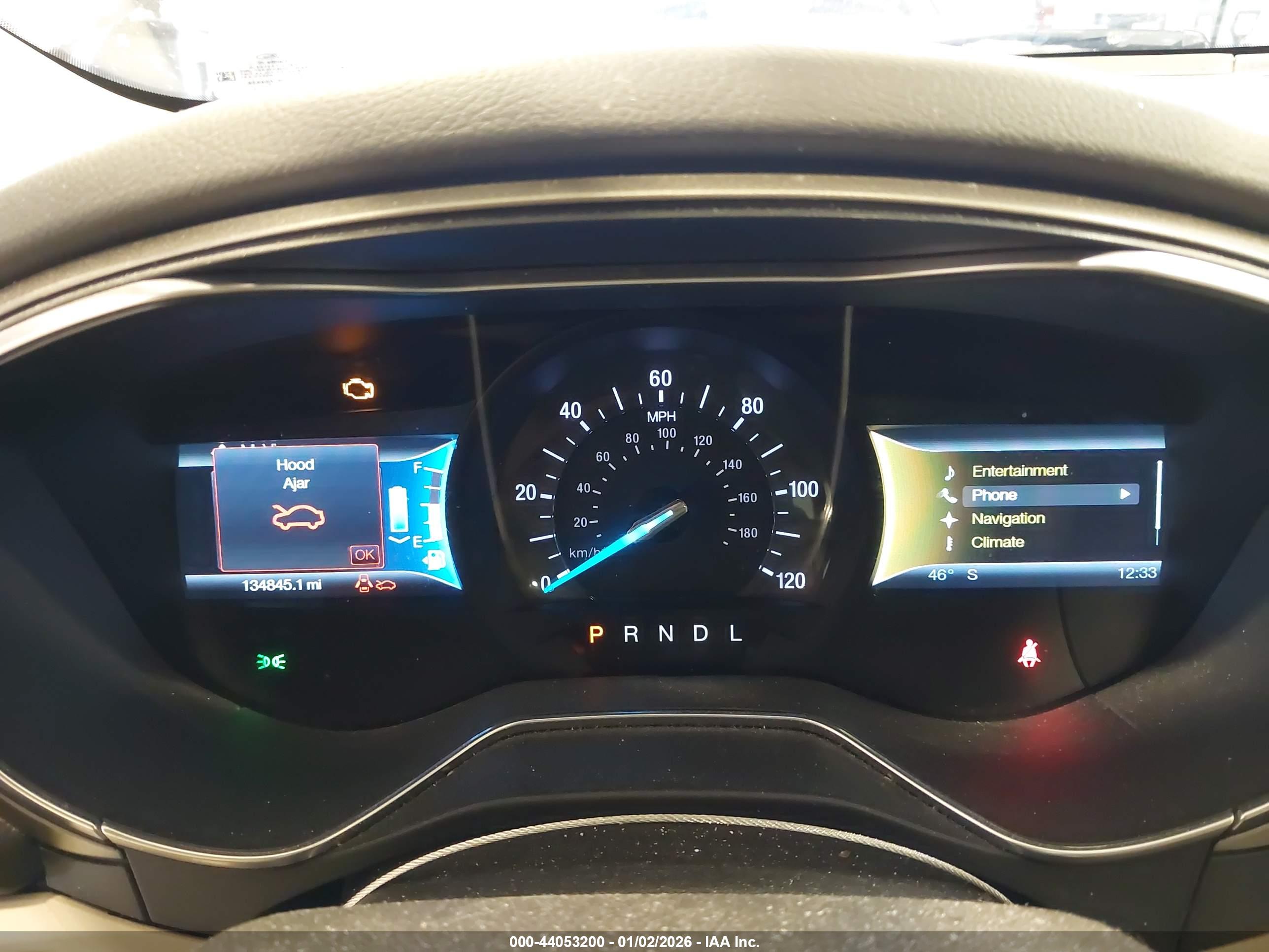 FORD FUSION image 7