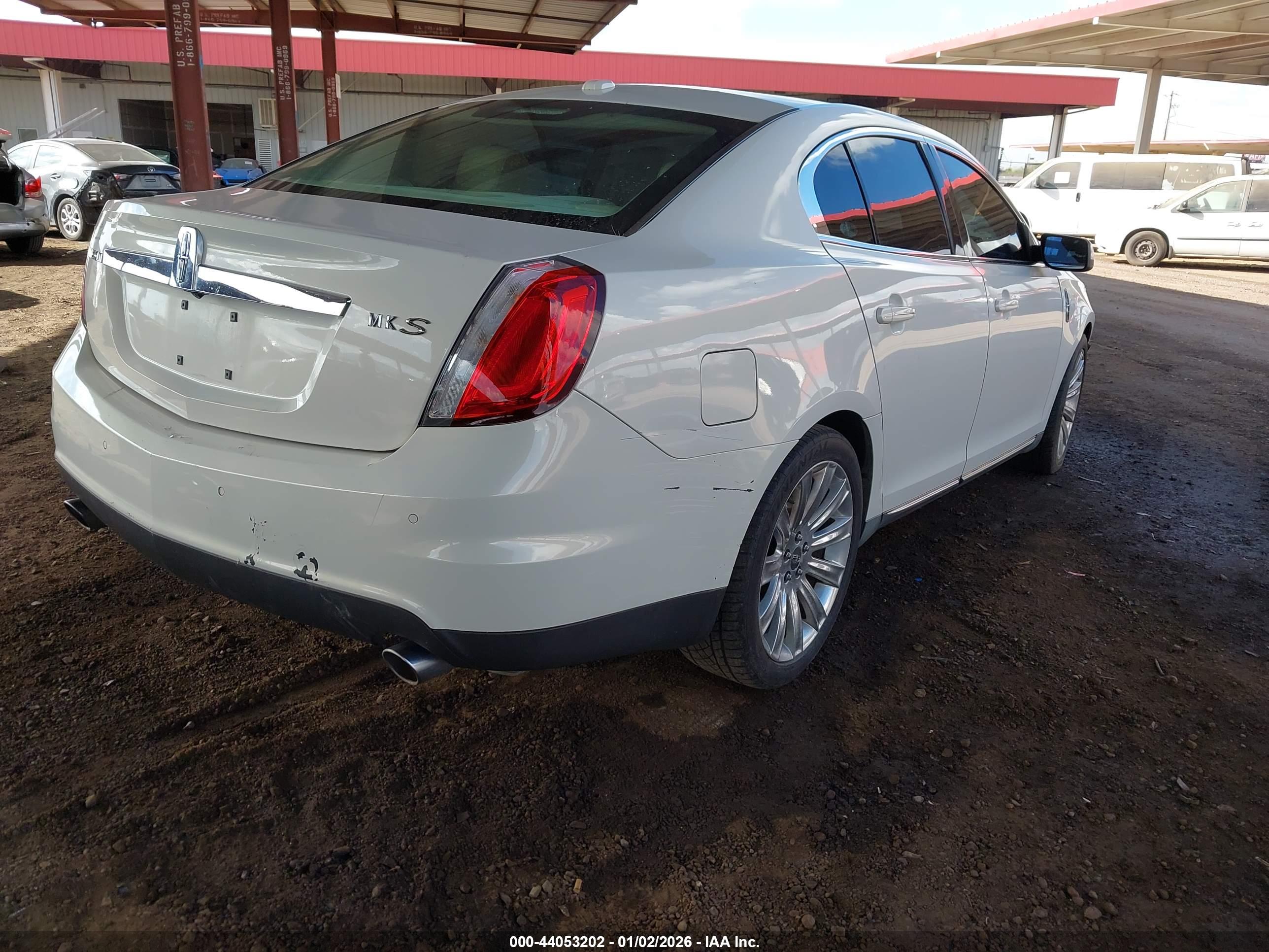 LINCOLN MKS image 4