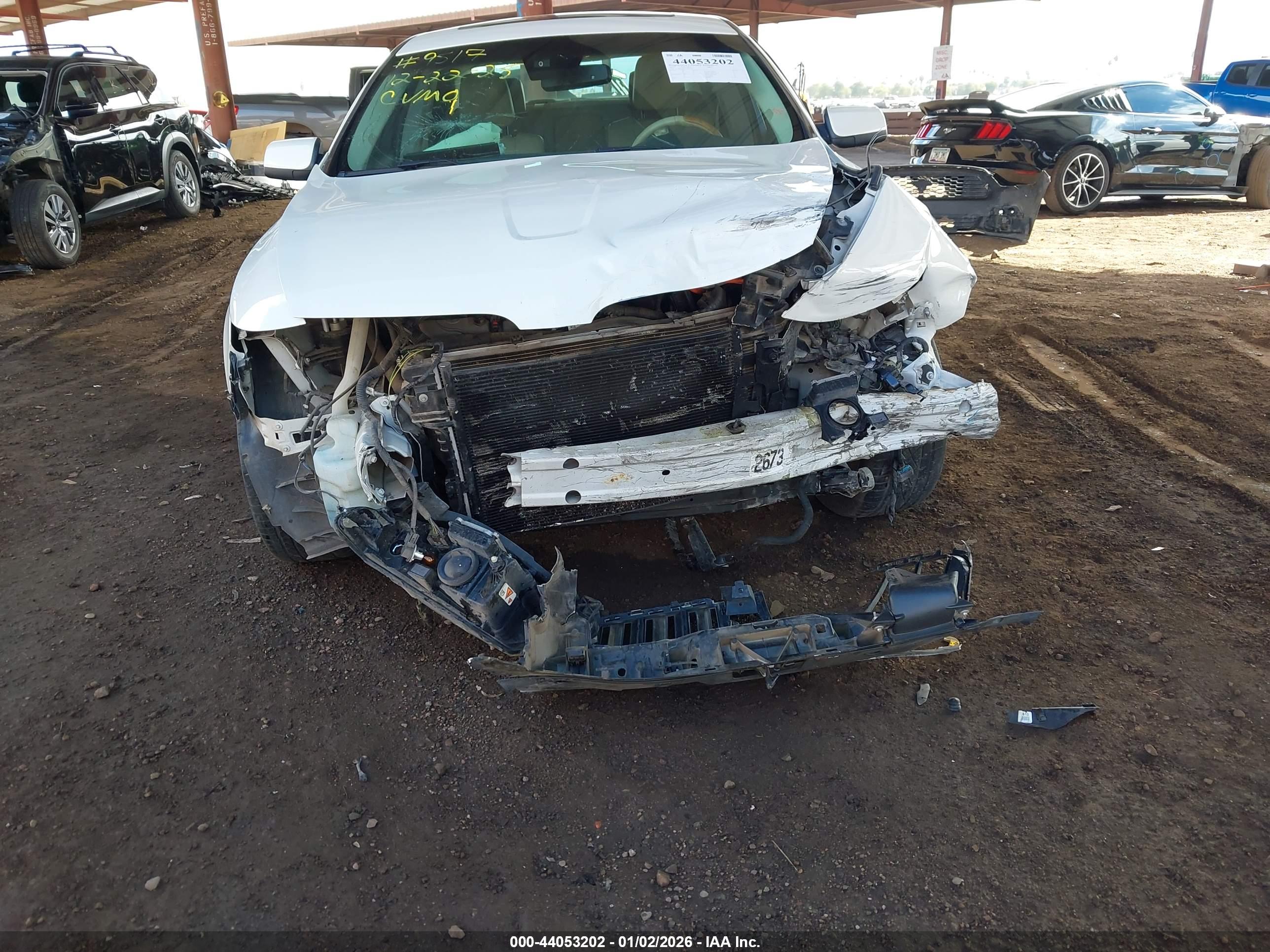 LINCOLN MKS image 6