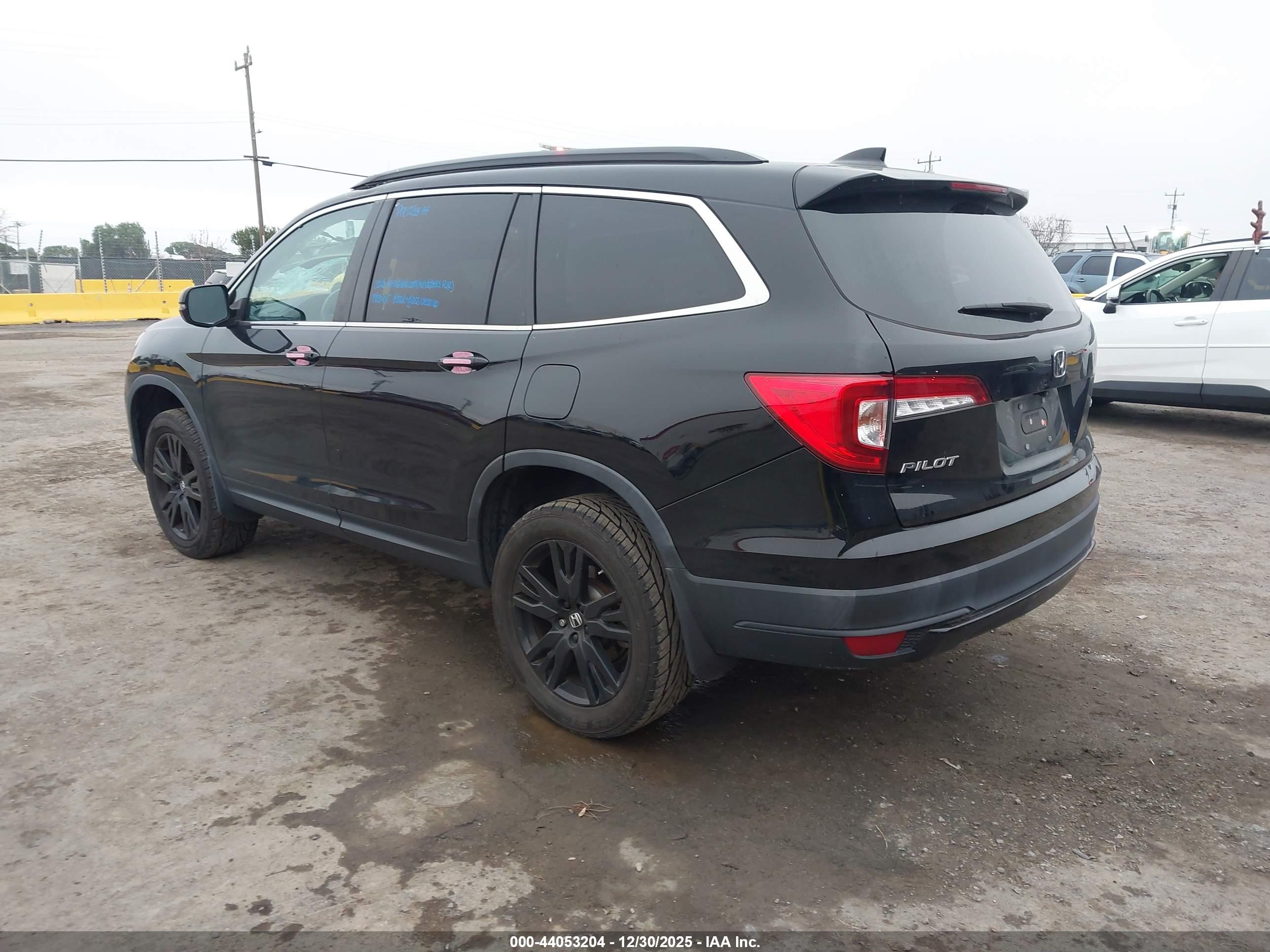 HONDA PILOT image 3