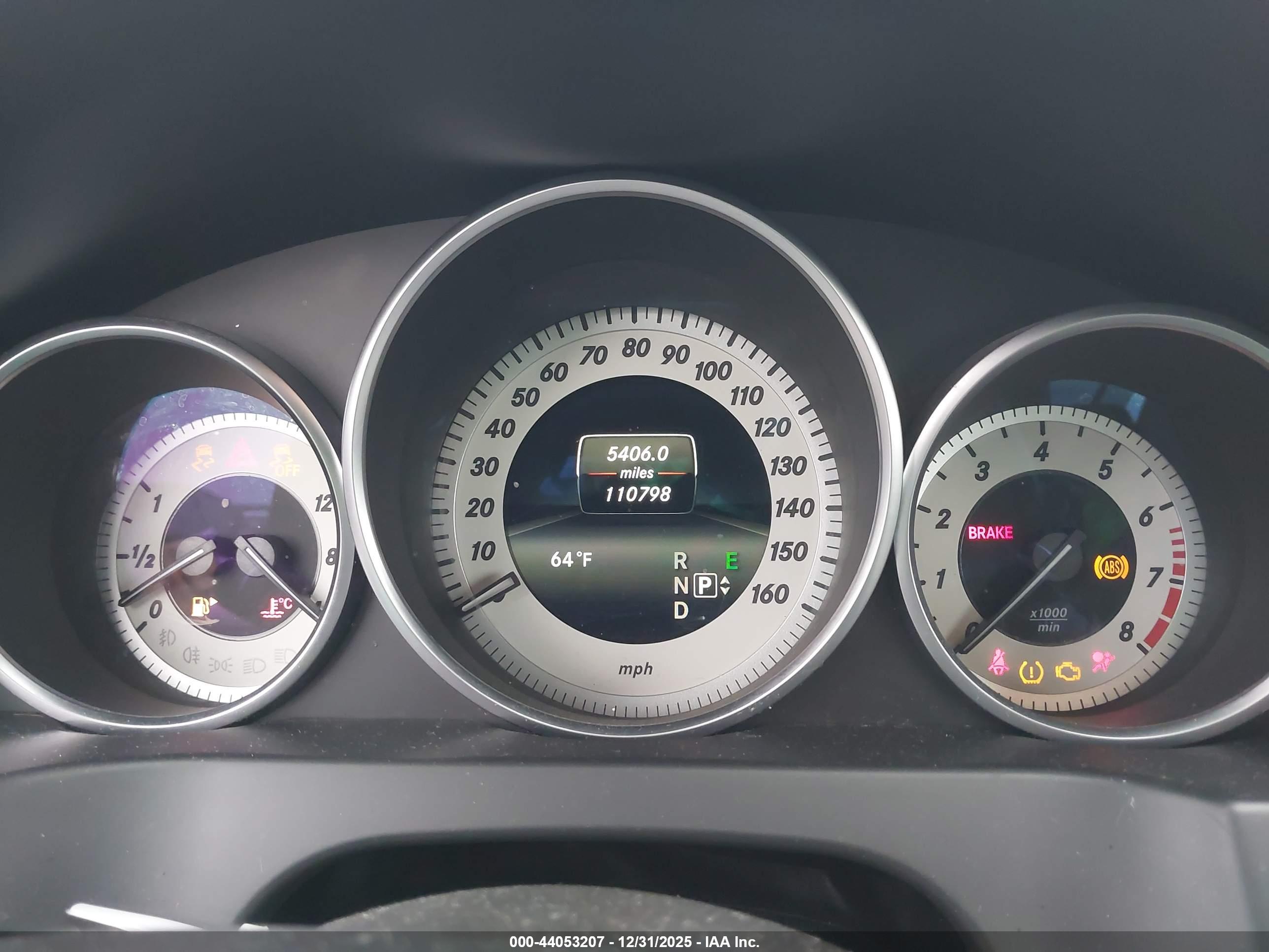 MERCEDES-BENZ E image 7
