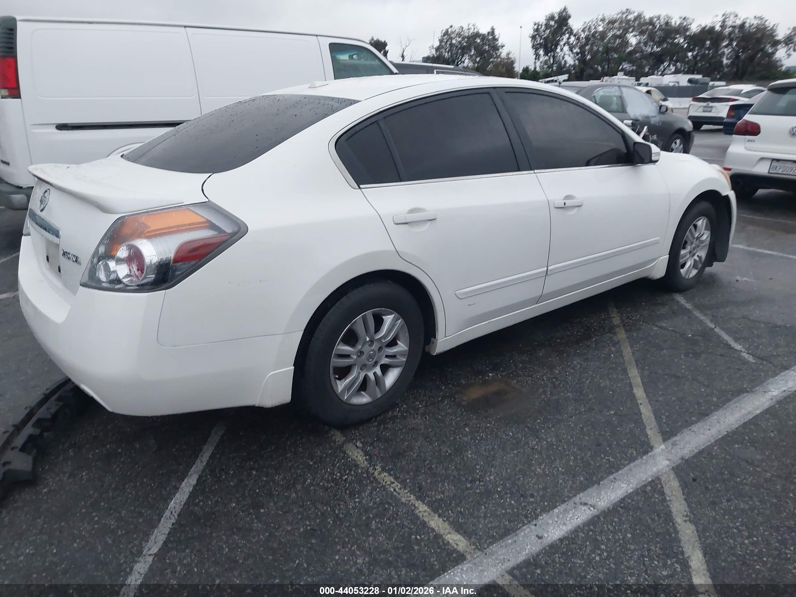NISSAN ALTIMA image 4