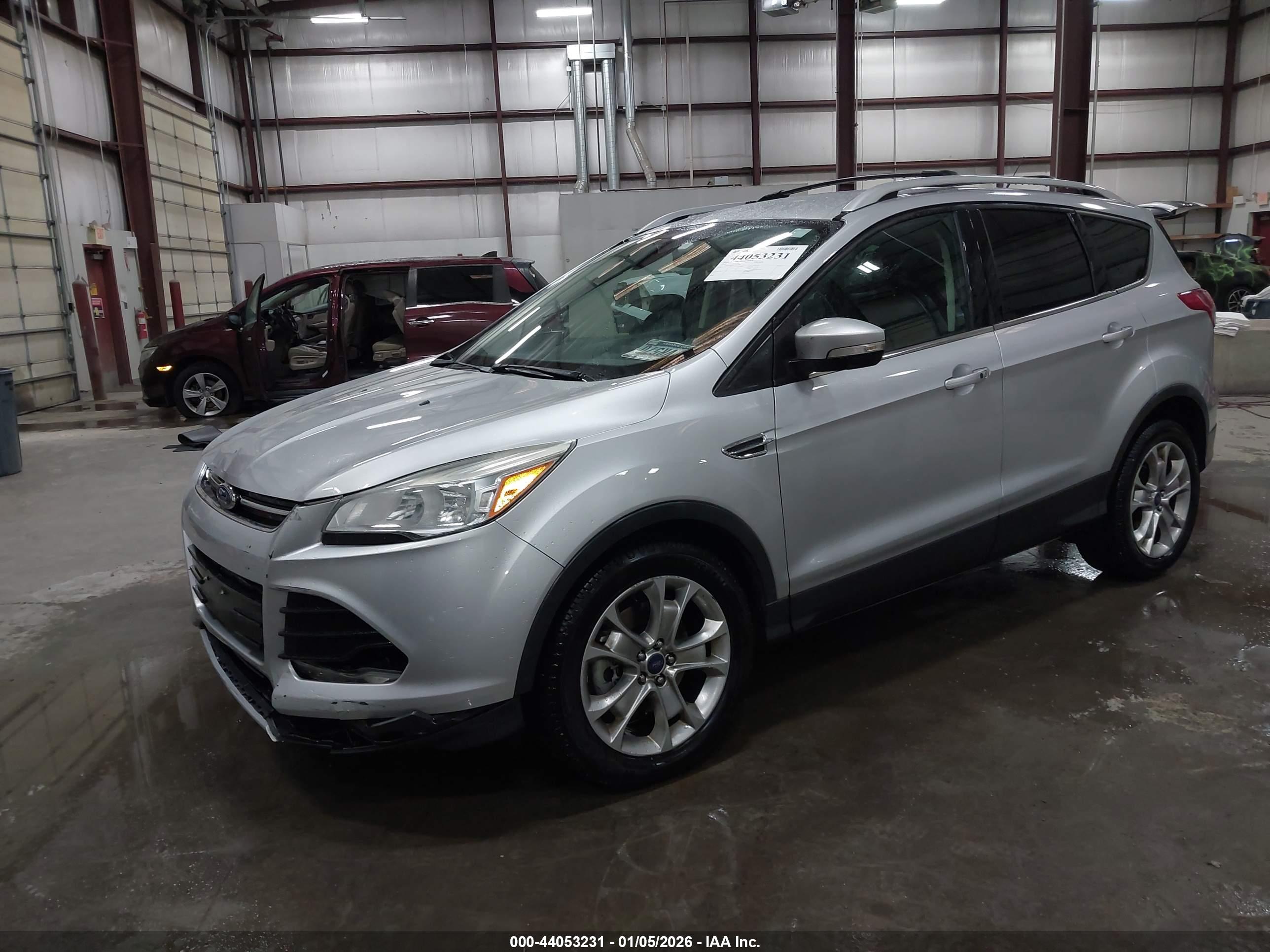 FORD ESCAPE image 2
