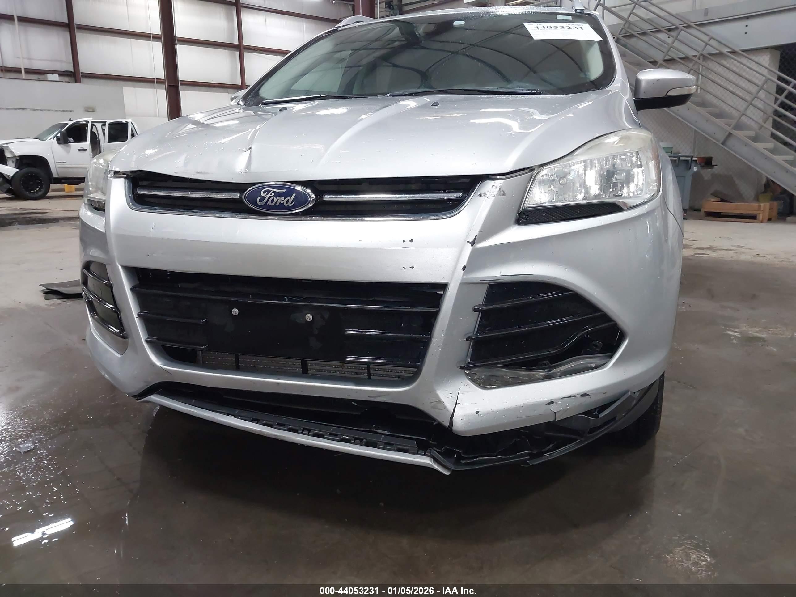 FORD ESCAPE image 6