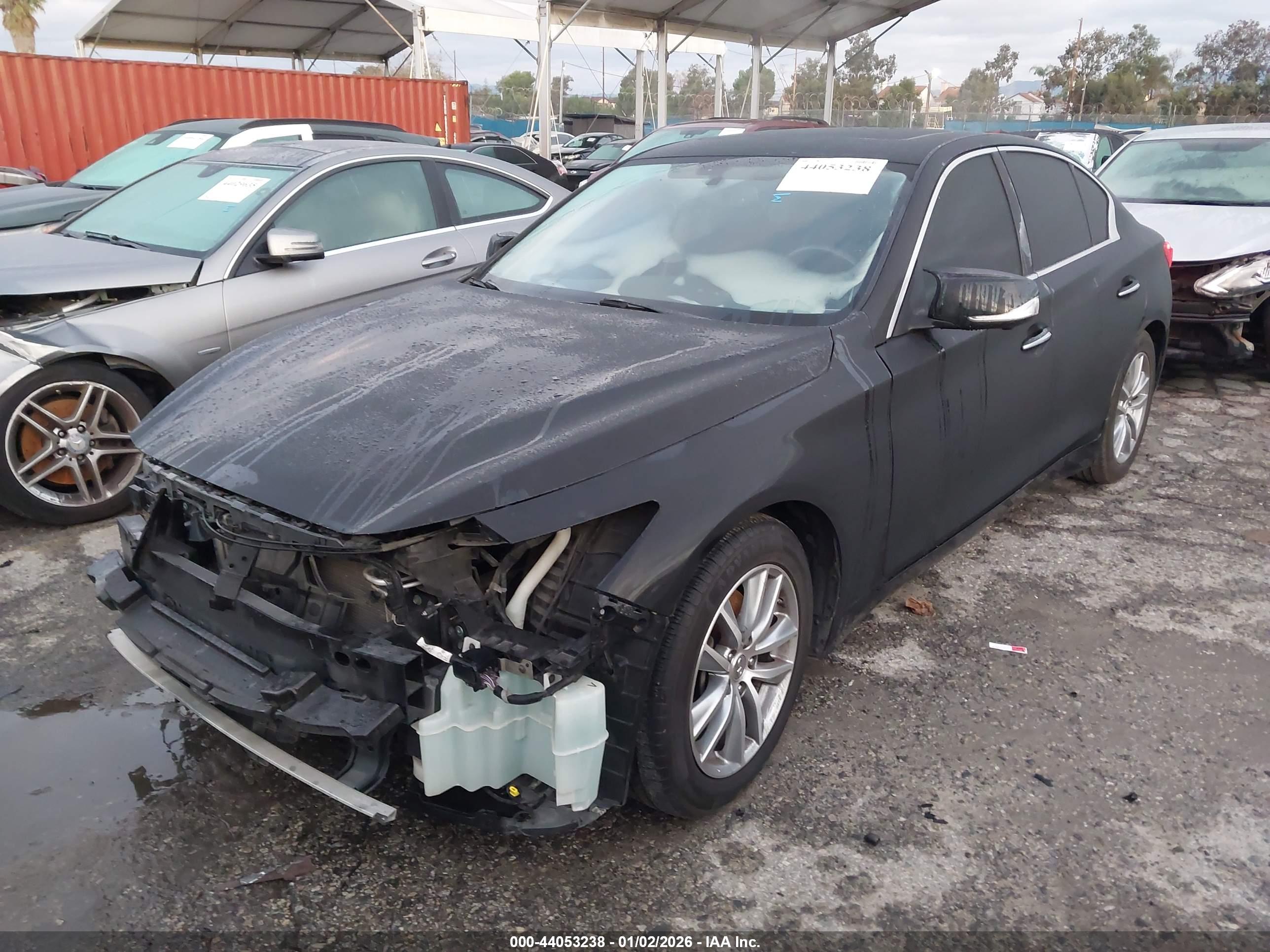 INFINITI Q50 image 2