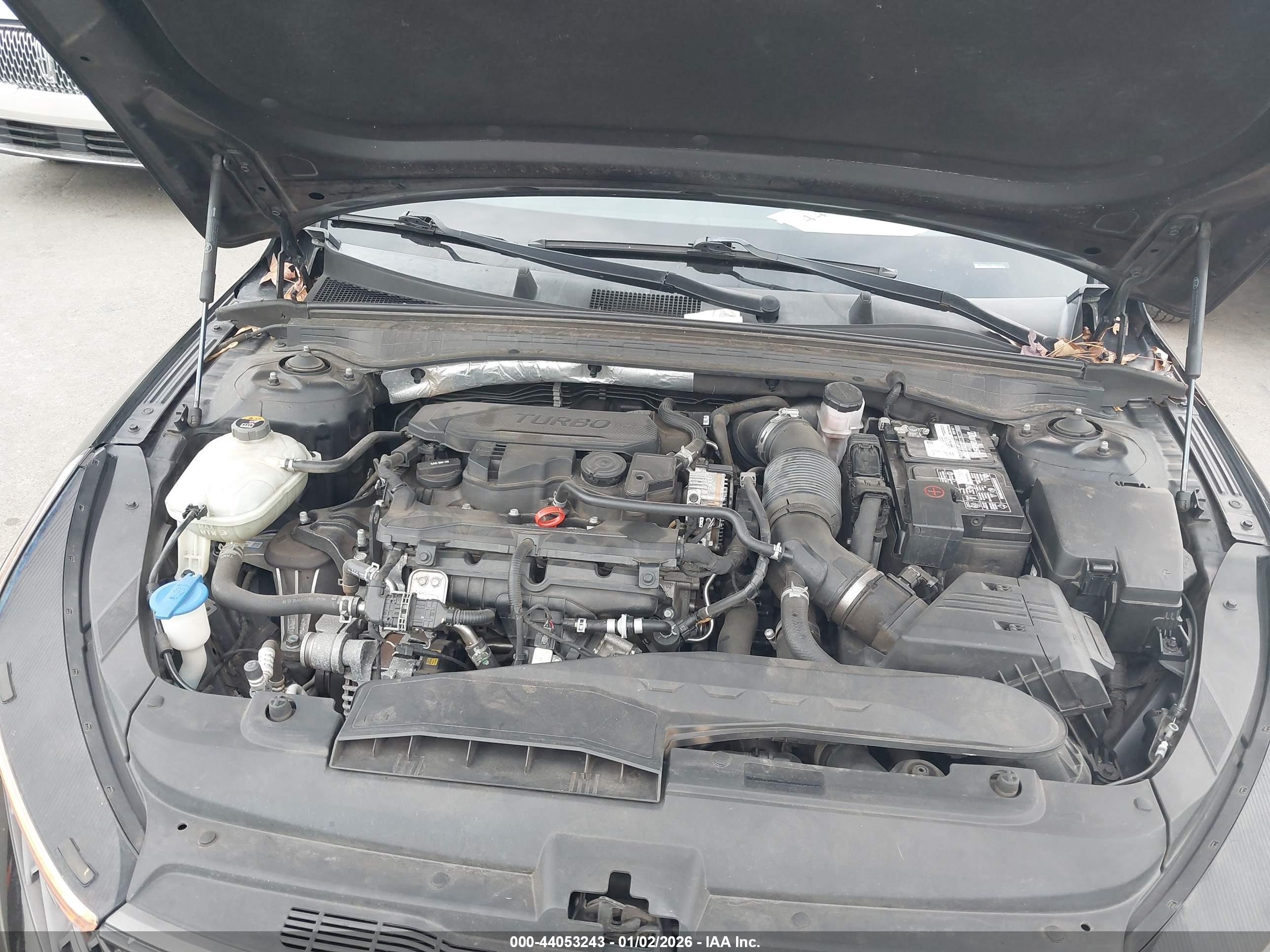 KIA K5 image 10