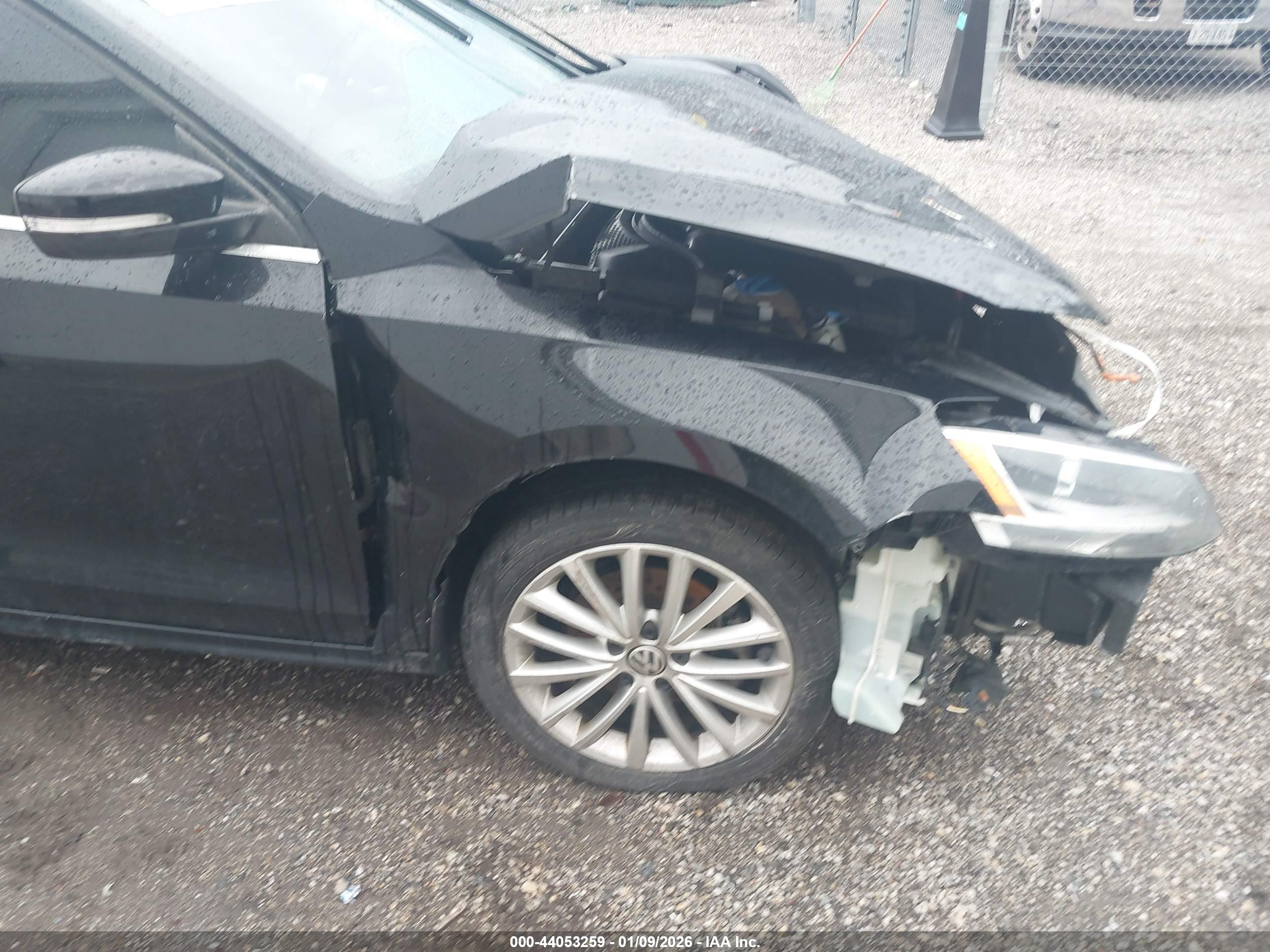 VOLKSWAGEN JETTA image 6