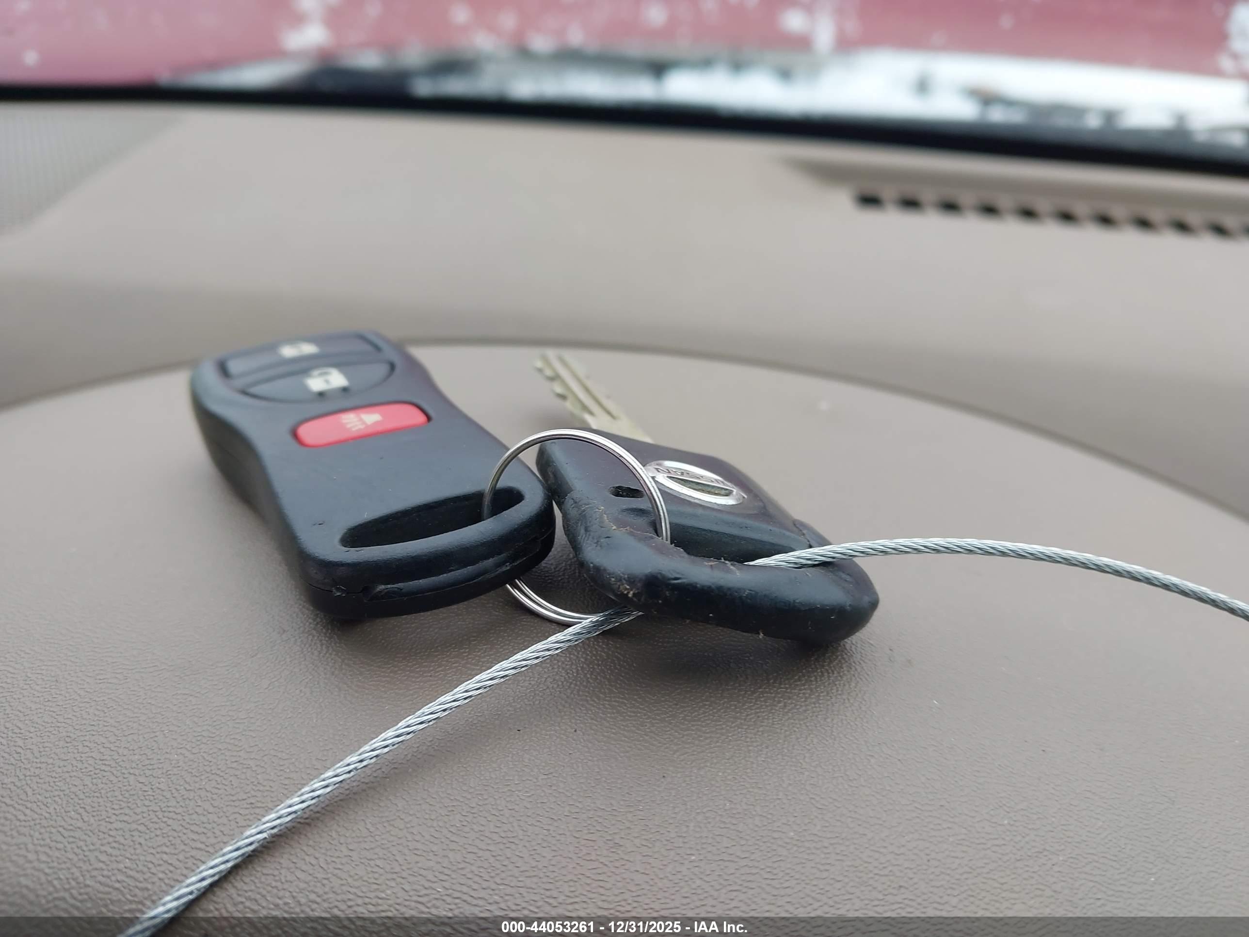 NISSAN FRONTIER image 11