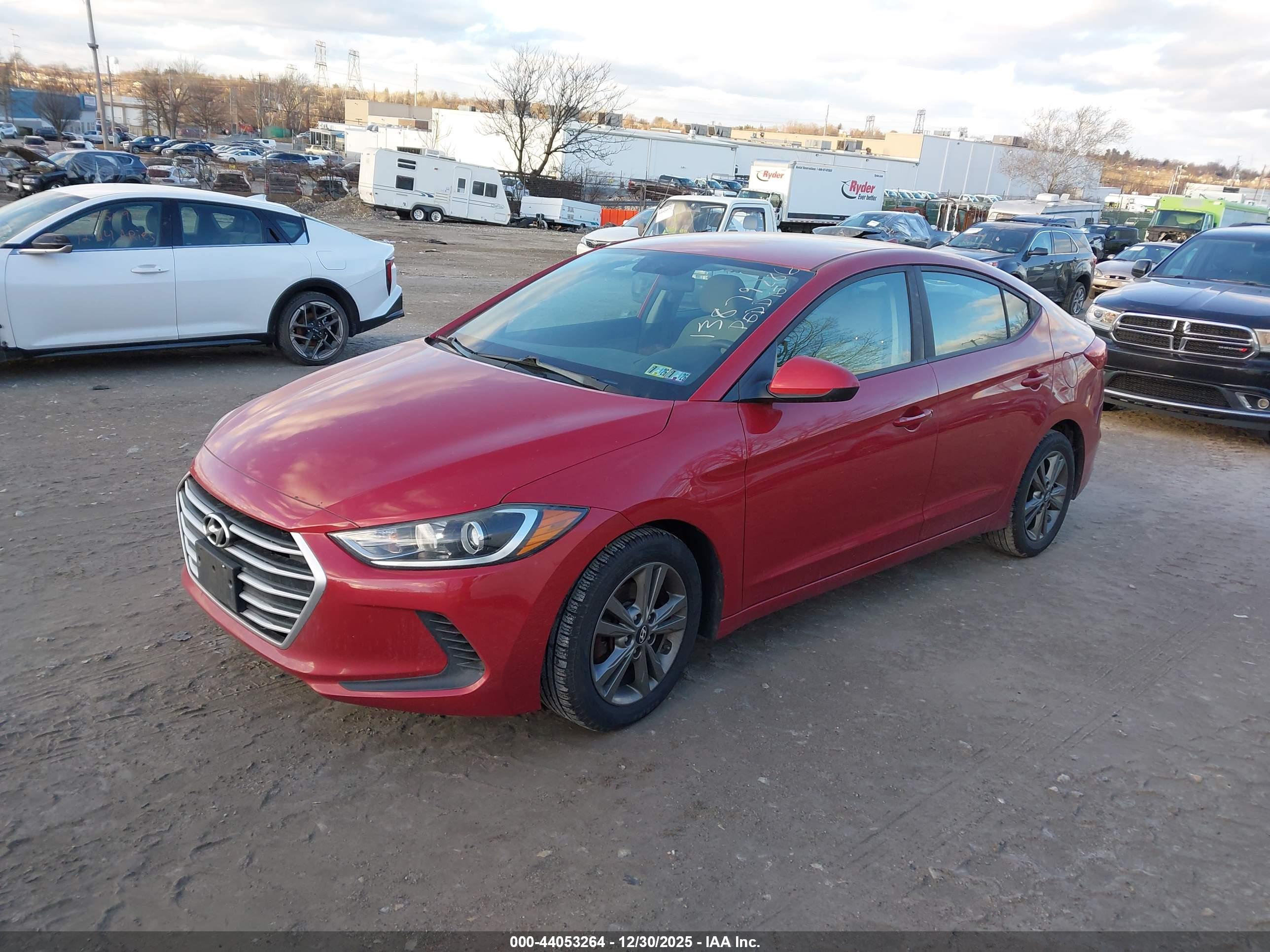 HYUNDAI ELANTRA image 2