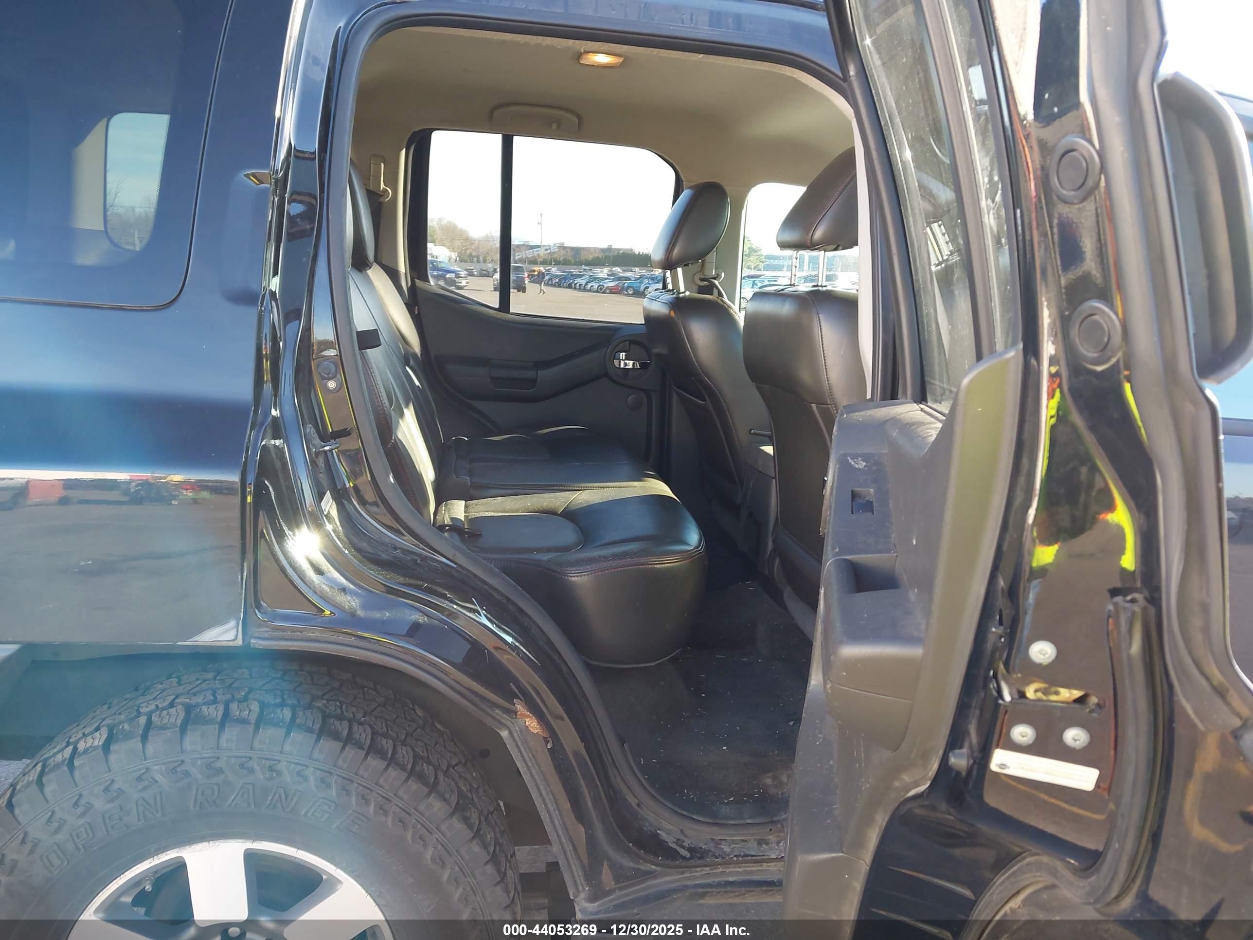 NISSAN XTERRA image 8