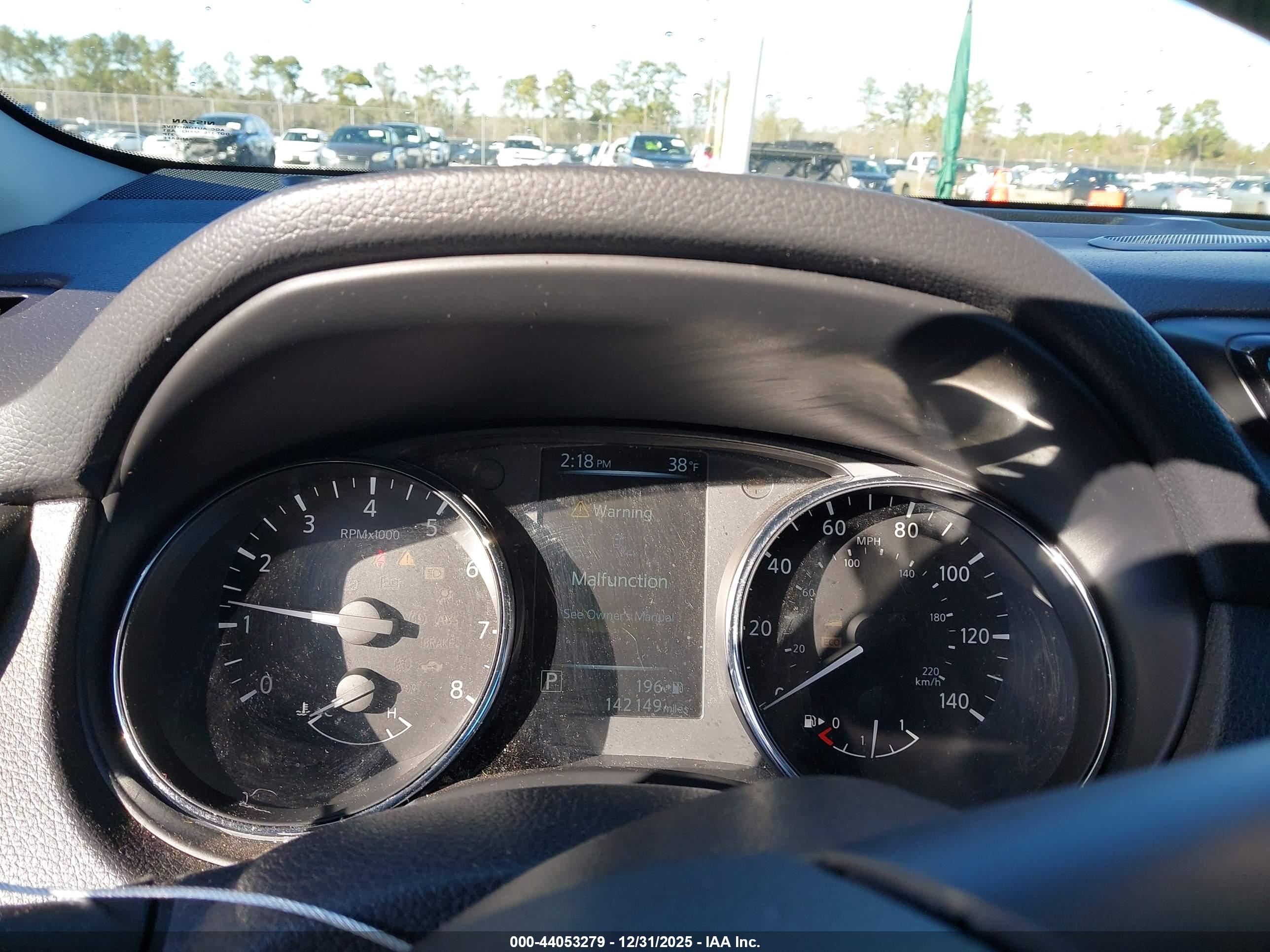 NISSAN ROGUE image 7