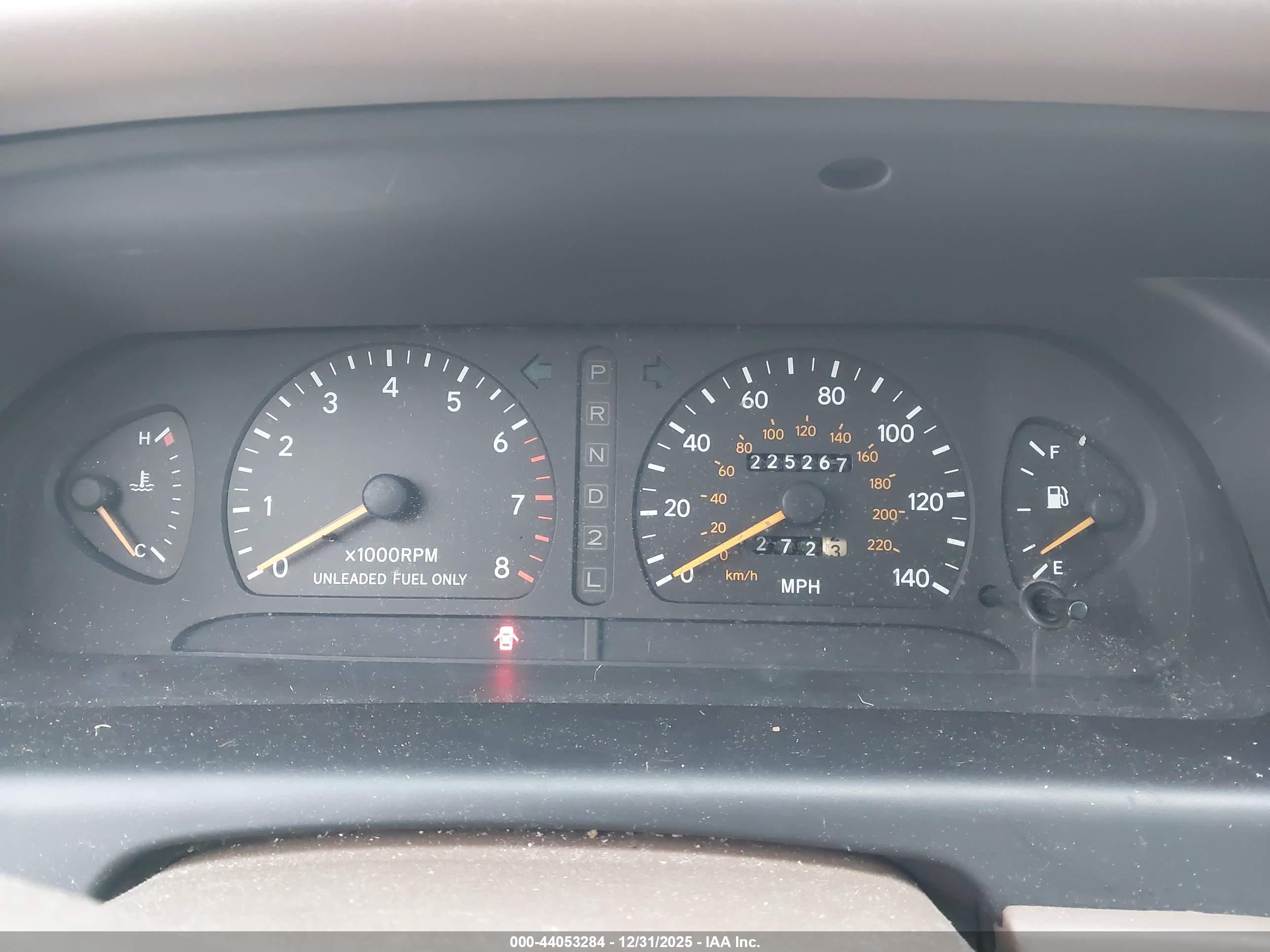 TOYOTA AVALON image 7