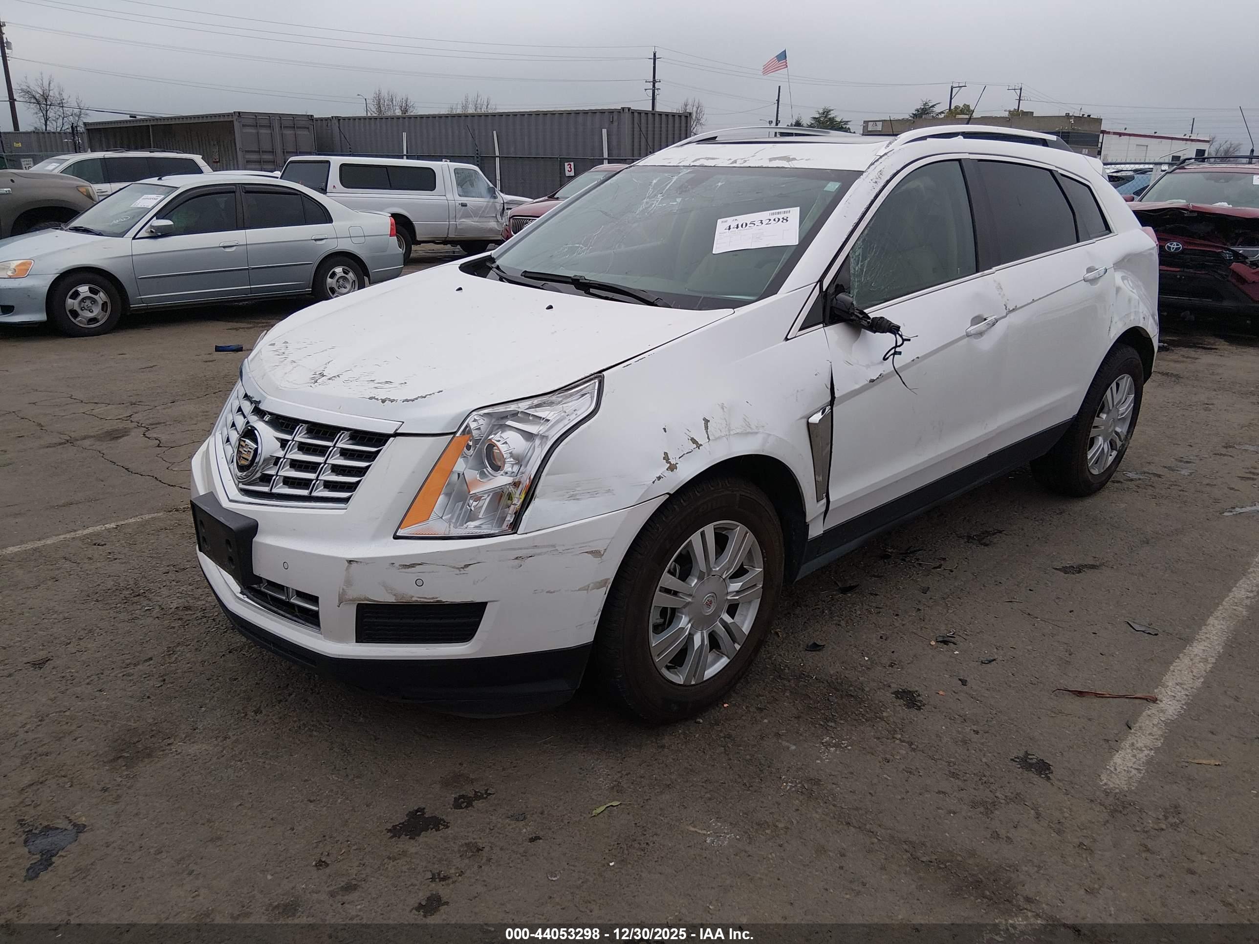 CADILLAC SRX image 2
