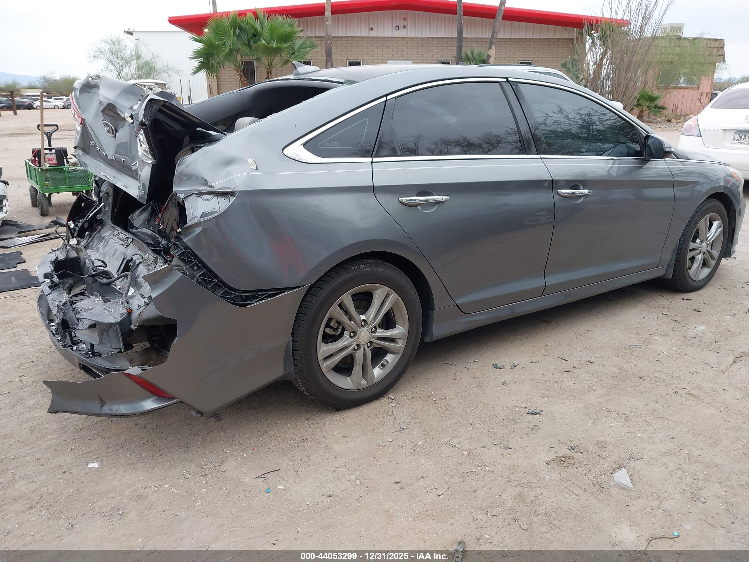 HYUNDAI SONATA image 4