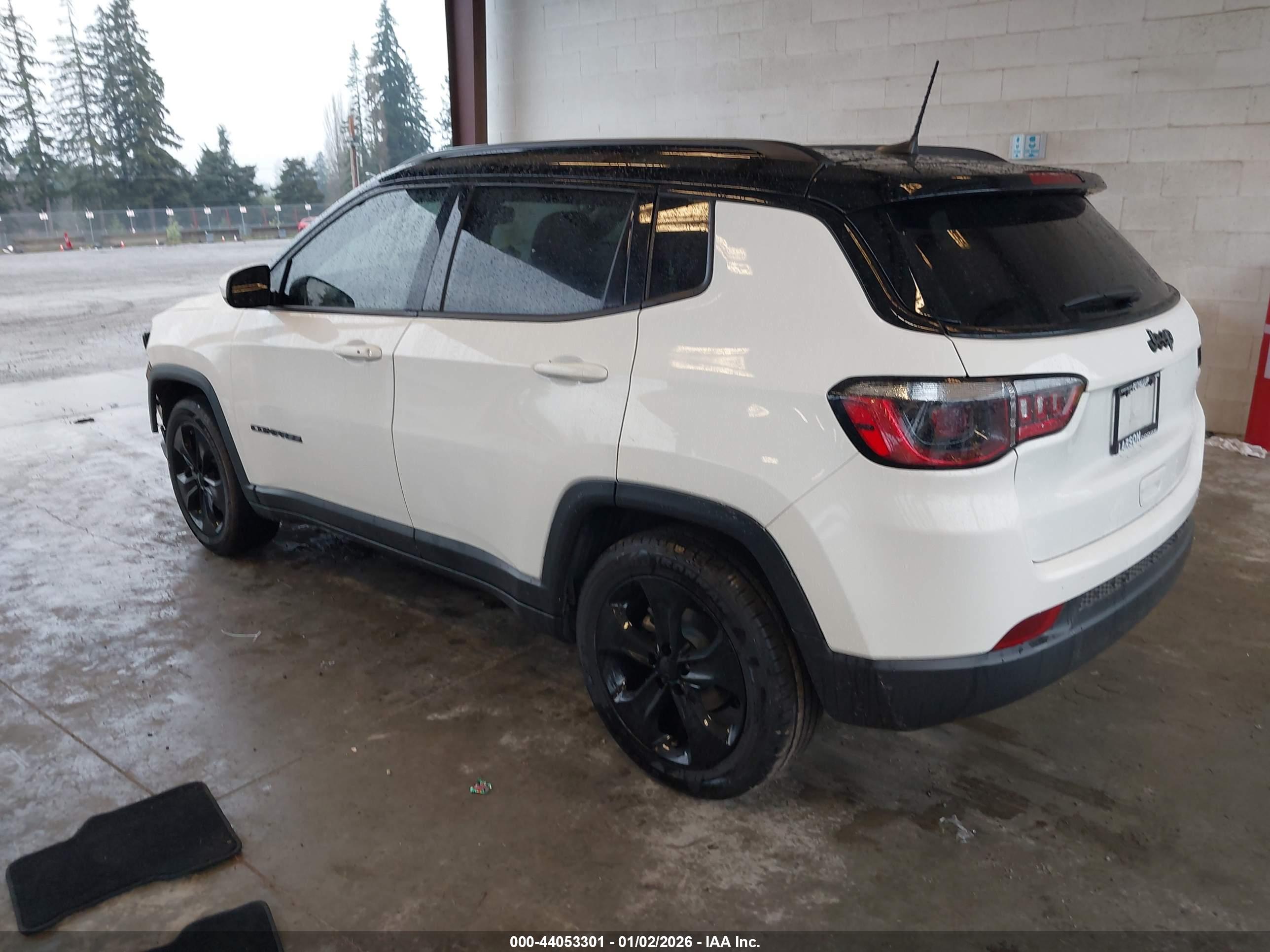 JEEP COMPASS image 3