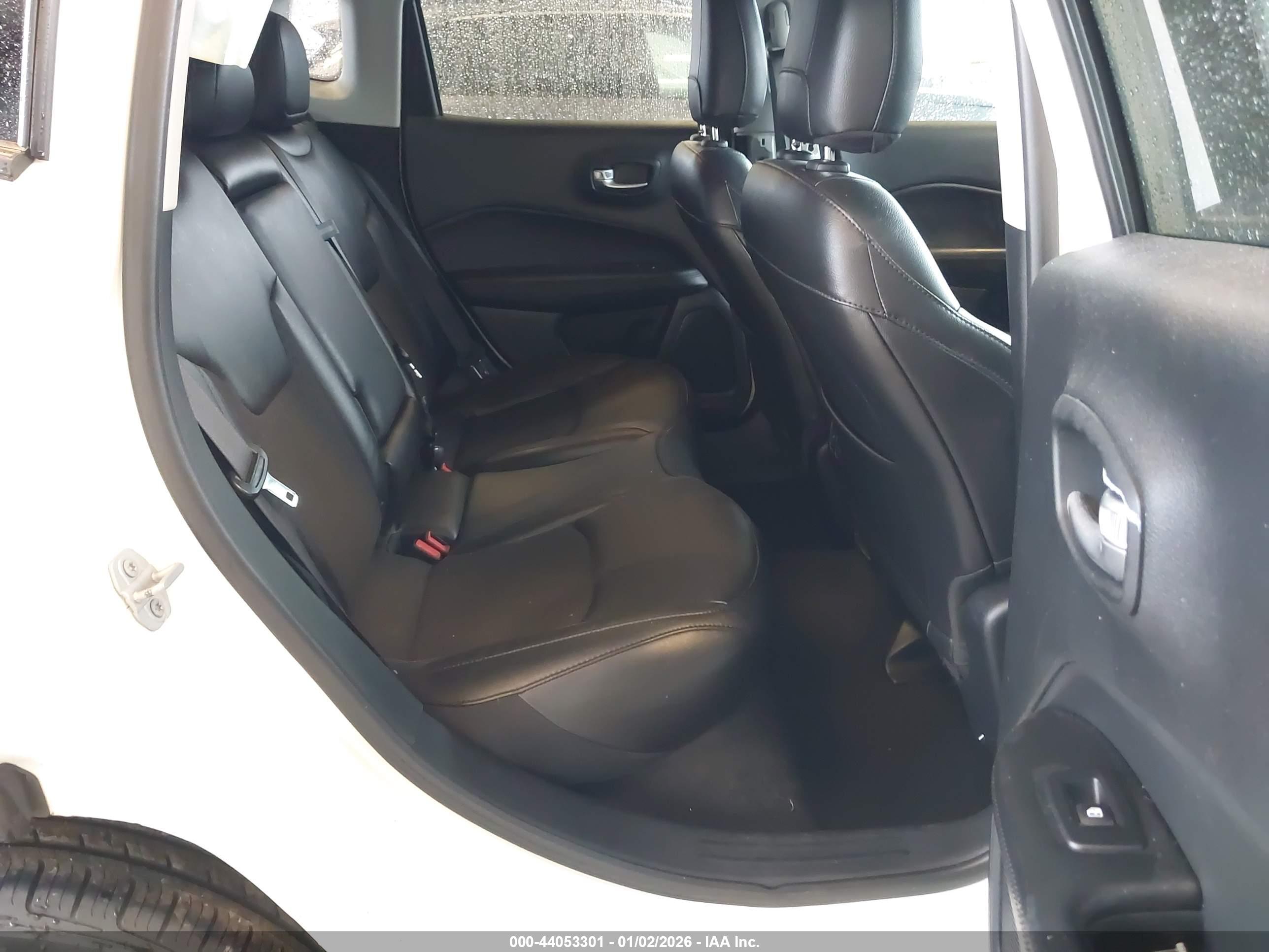 JEEP COMPASS image 8