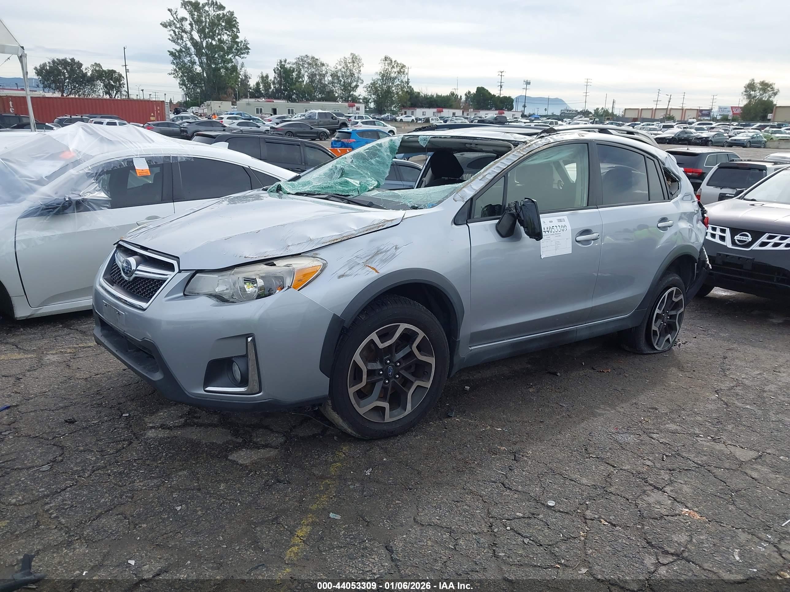 SUBARU CROSSTREK image 2
