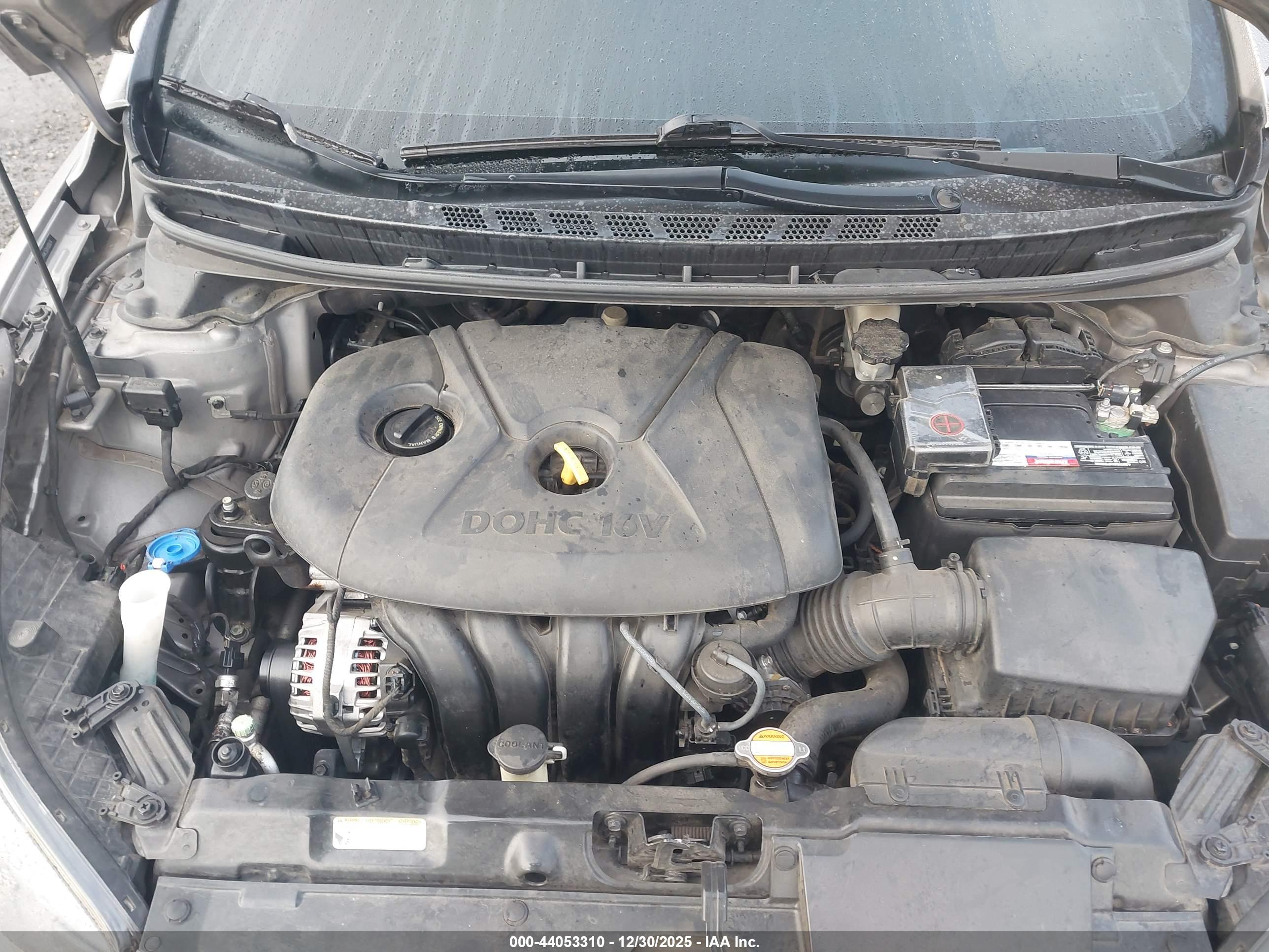 HYUNDAI ELANTRA image 10
