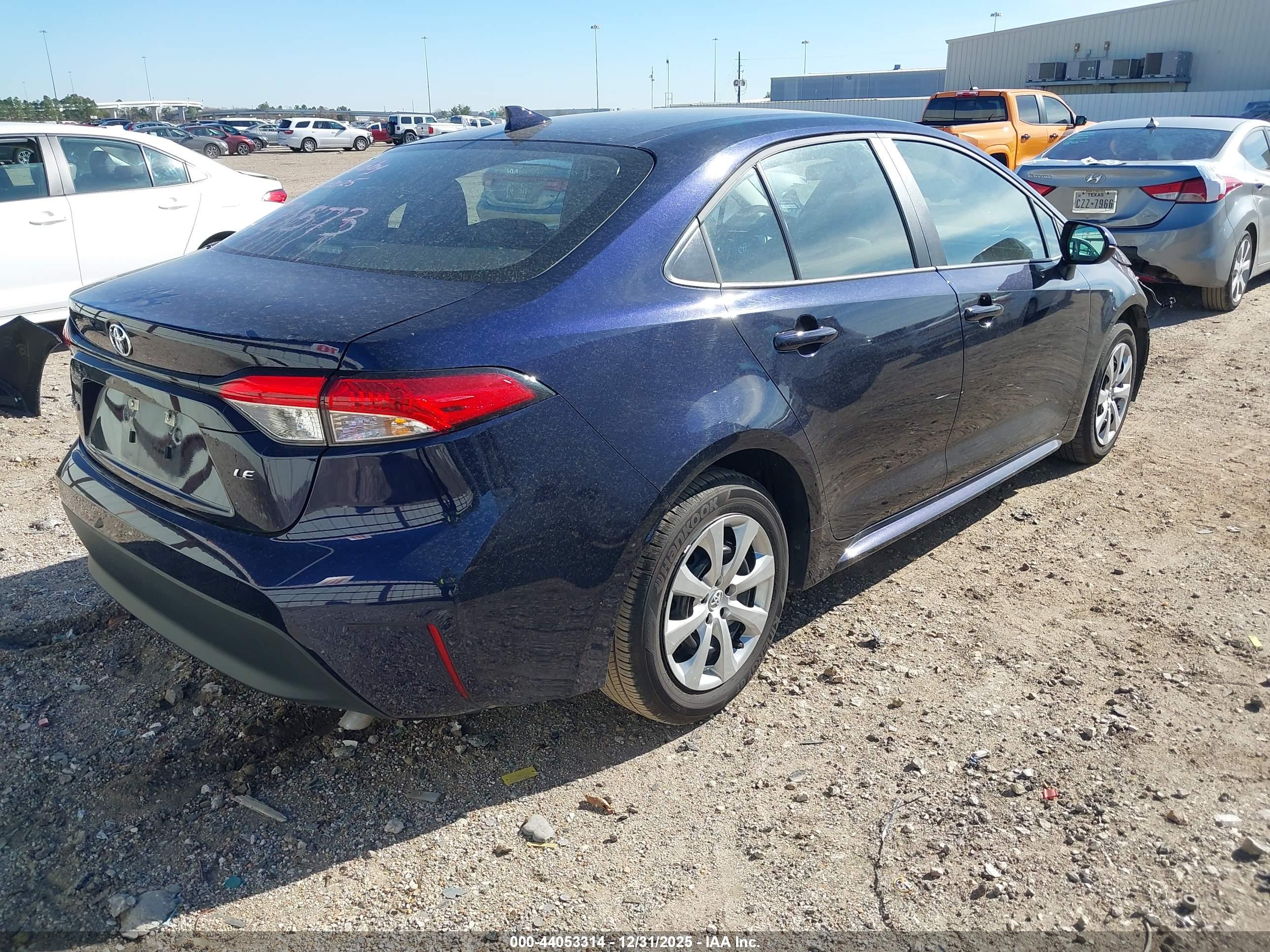 TOYOTA COROLLA image 4