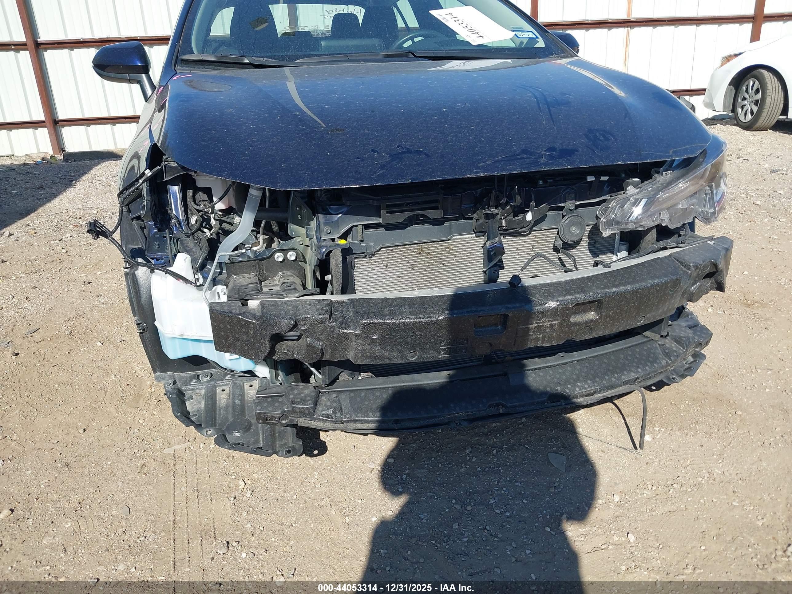 TOYOTA COROLLA image 6