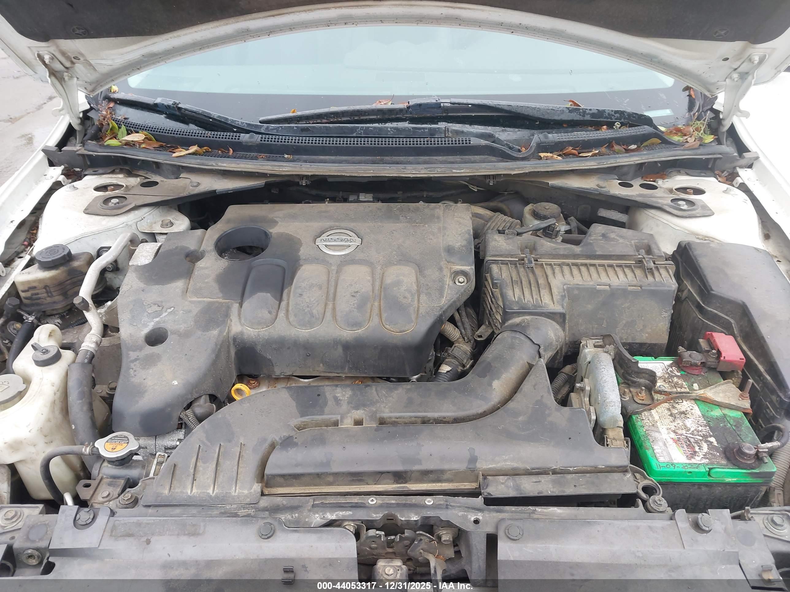 NISSAN ALTIMA image 10
