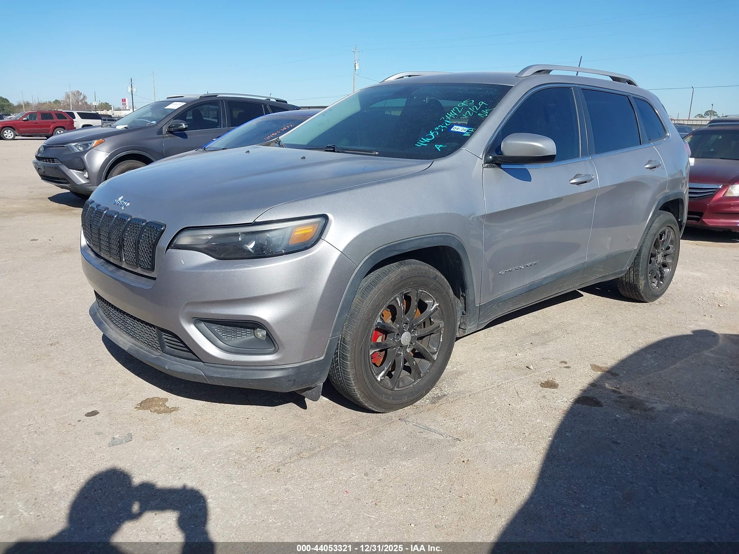 JEEP CHEROKEE image 2